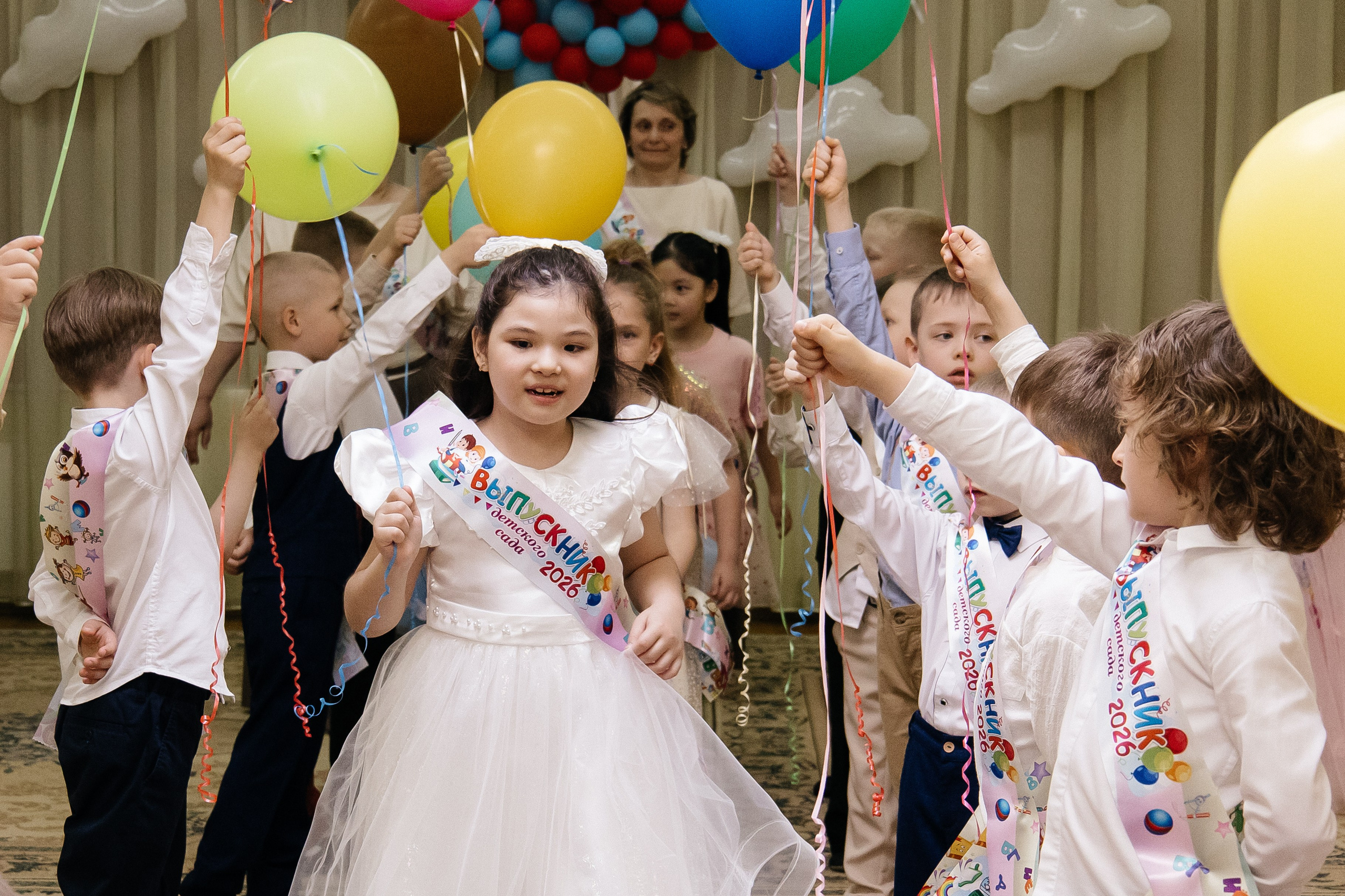 Выпускные. Индивидуальный, парный и семейный фотограф Алиса Полунина