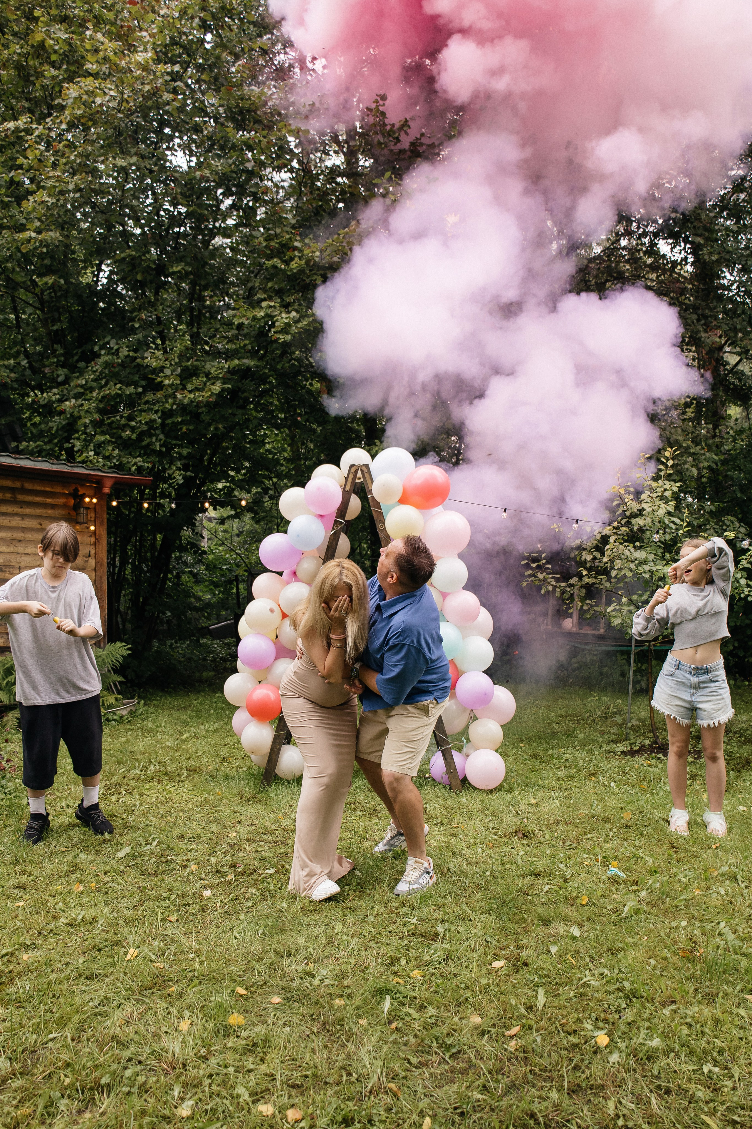 Гендер пати в кругу семьи. Индивидуальный, парный и семейный фотограф Алиса Полунина