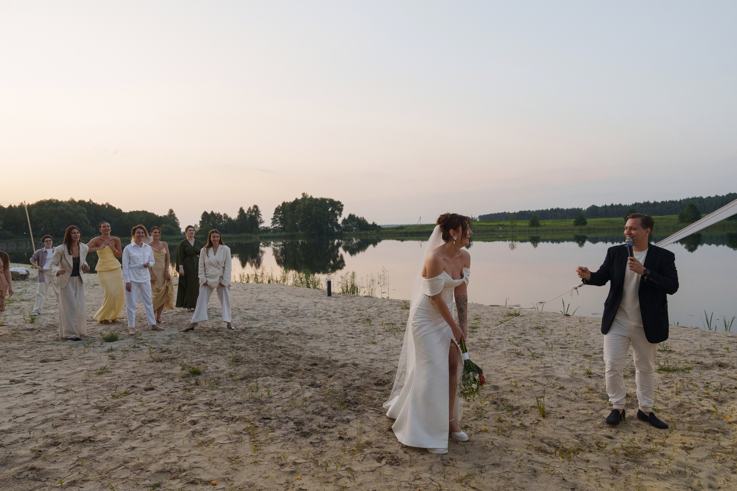 Михаил и Ольга (банкетная часть г. Брянск). Свадебный и репортажный фотограф Элина Козырьянова