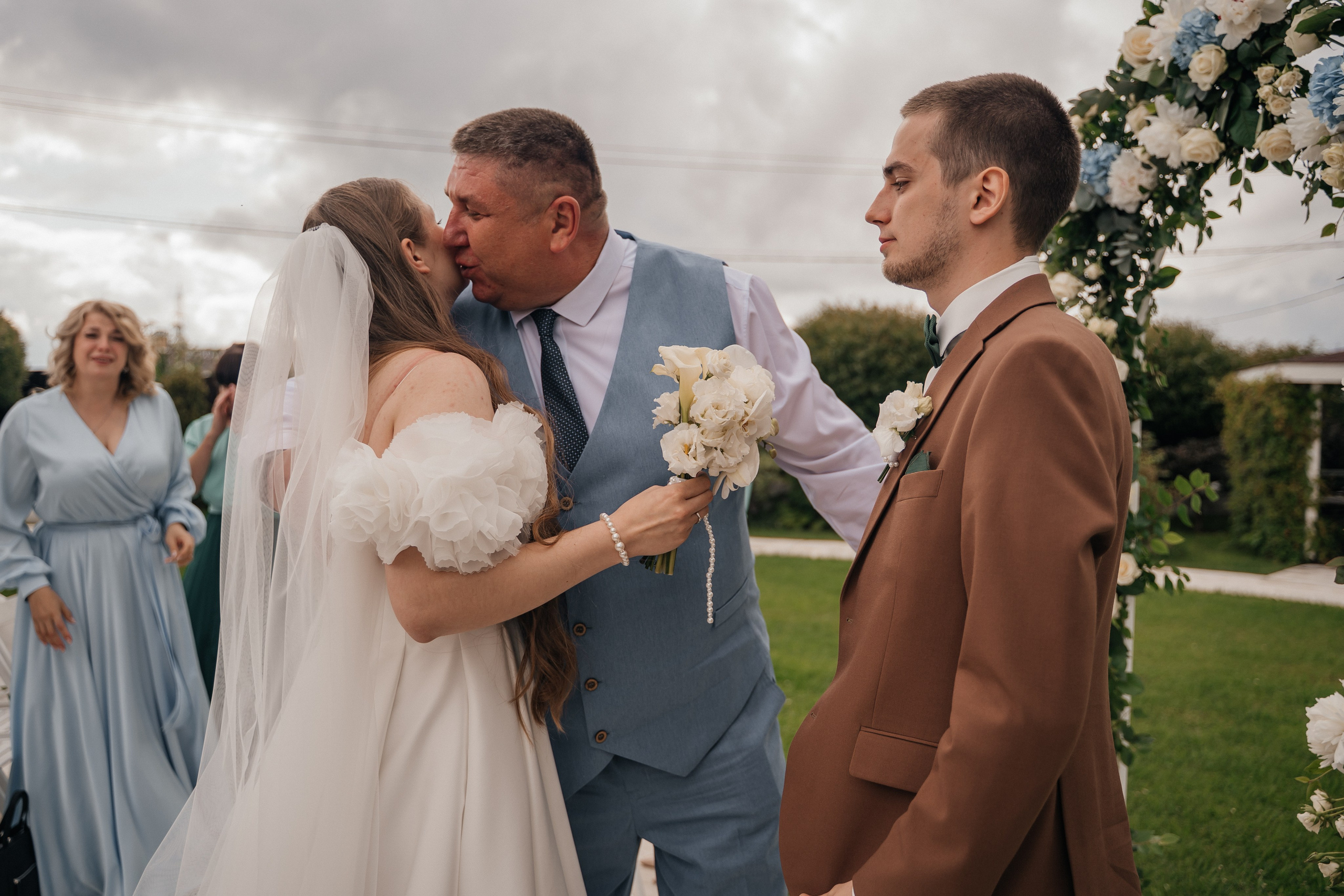 Wedding «Laugh and cry». Свадебные фотограф и видеограф Наталья и Анатолий Новиковы СПб