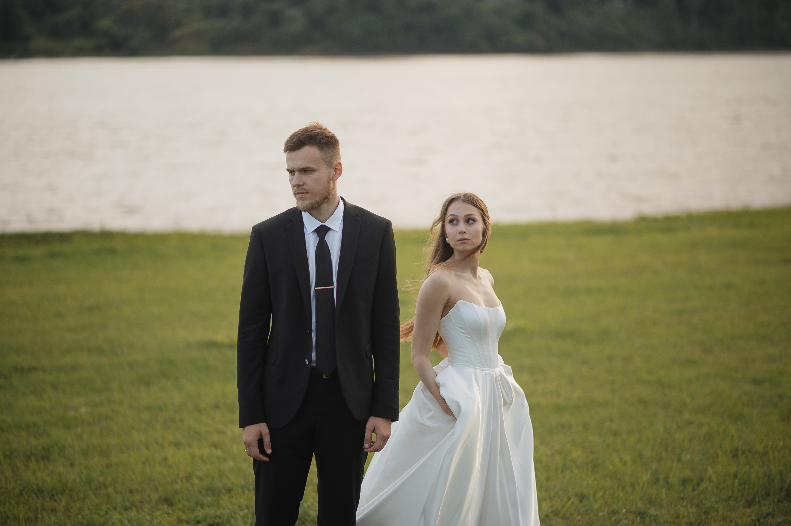 Свадьба на берегу Волги. Свадебный фотограф в Ярославле Денис Медоваров