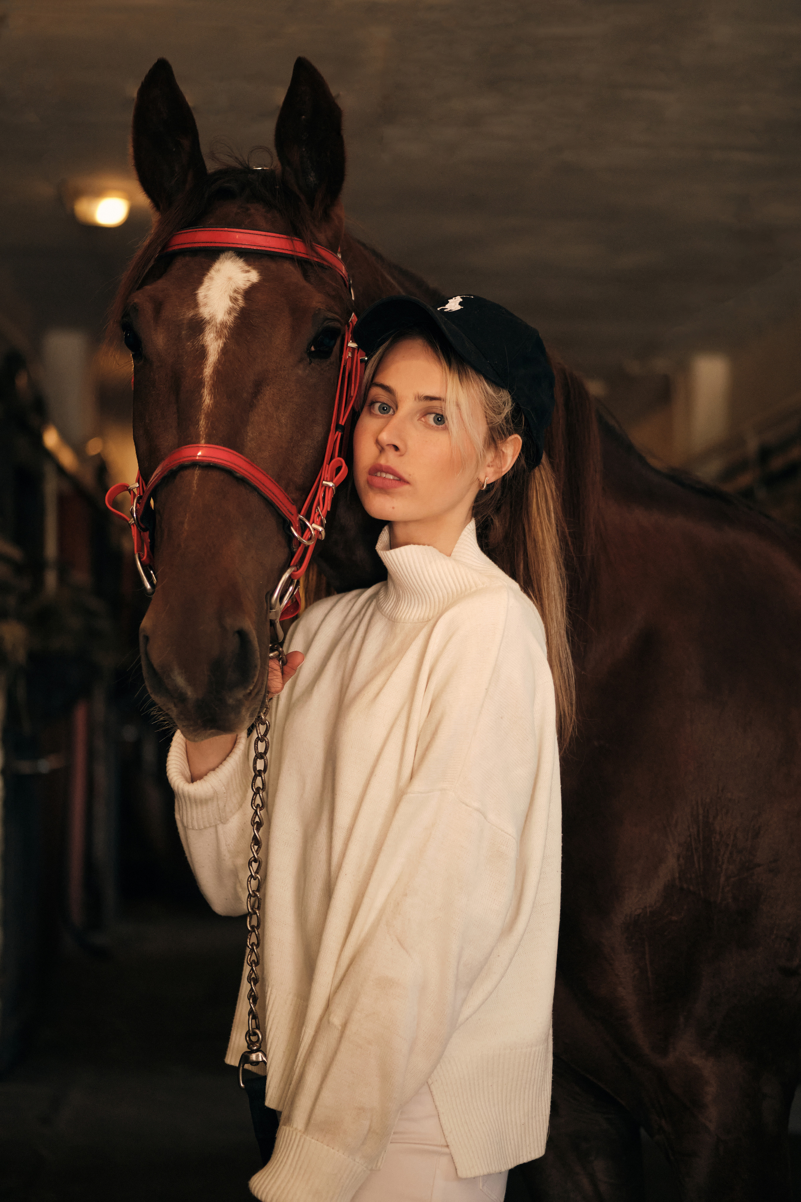 Полина и лошадь. Фотограф в Москве — Галунина Кристина