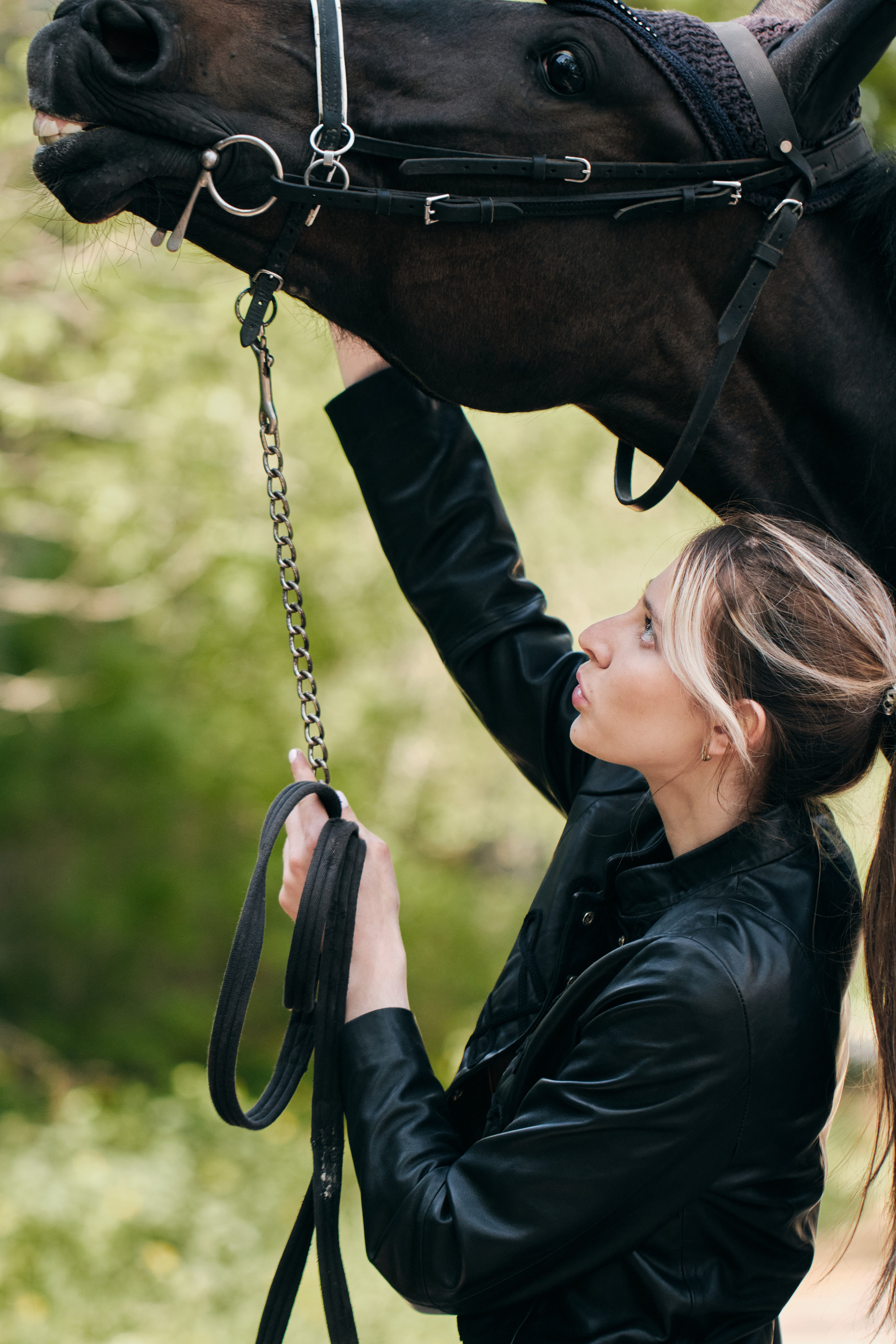 Полина и лошадь. Фотограф в Москве — Галунина Кристина