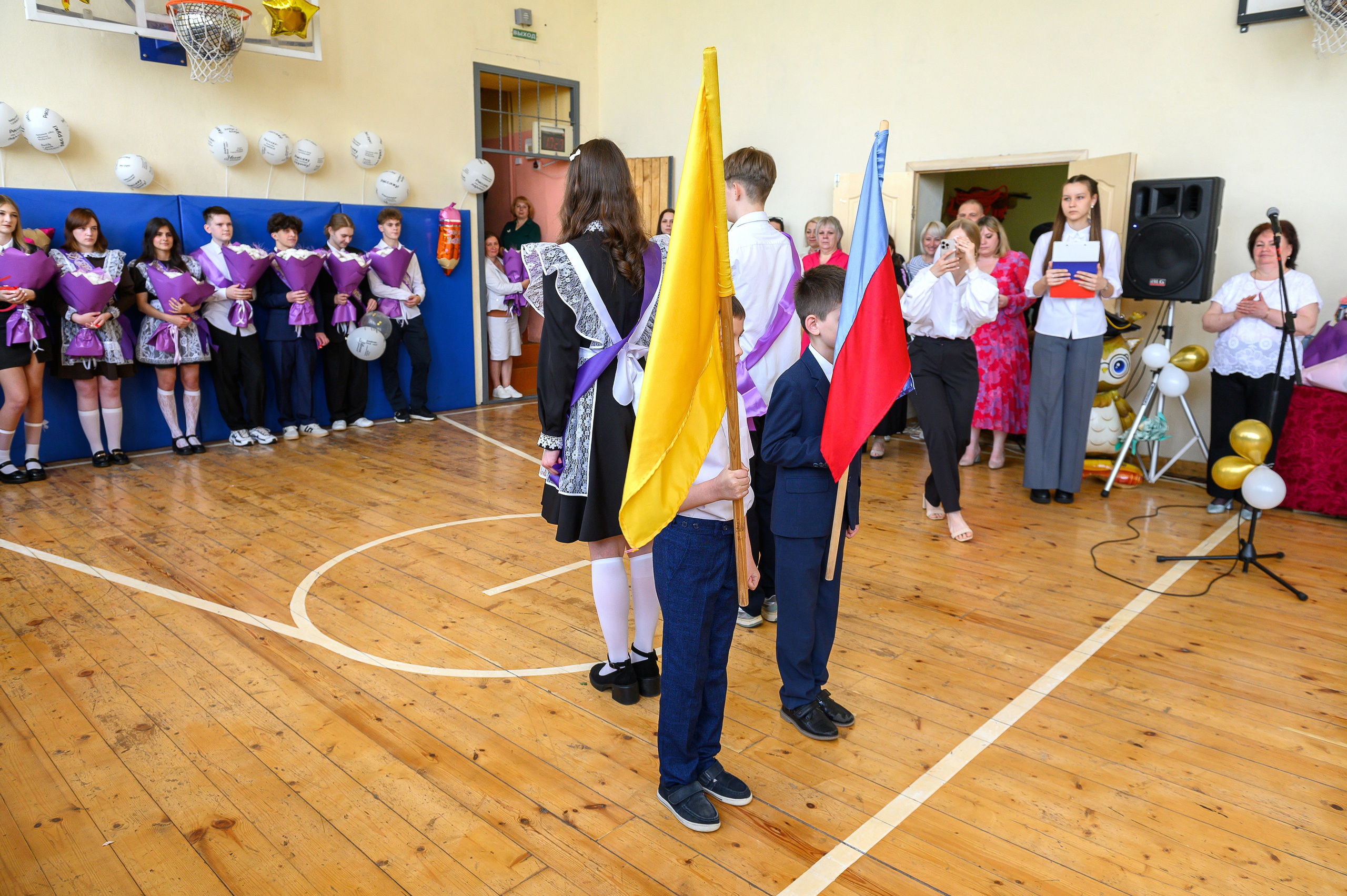 Последний звонок 2025. Фотограф Галина Лисанова, г. Брянск