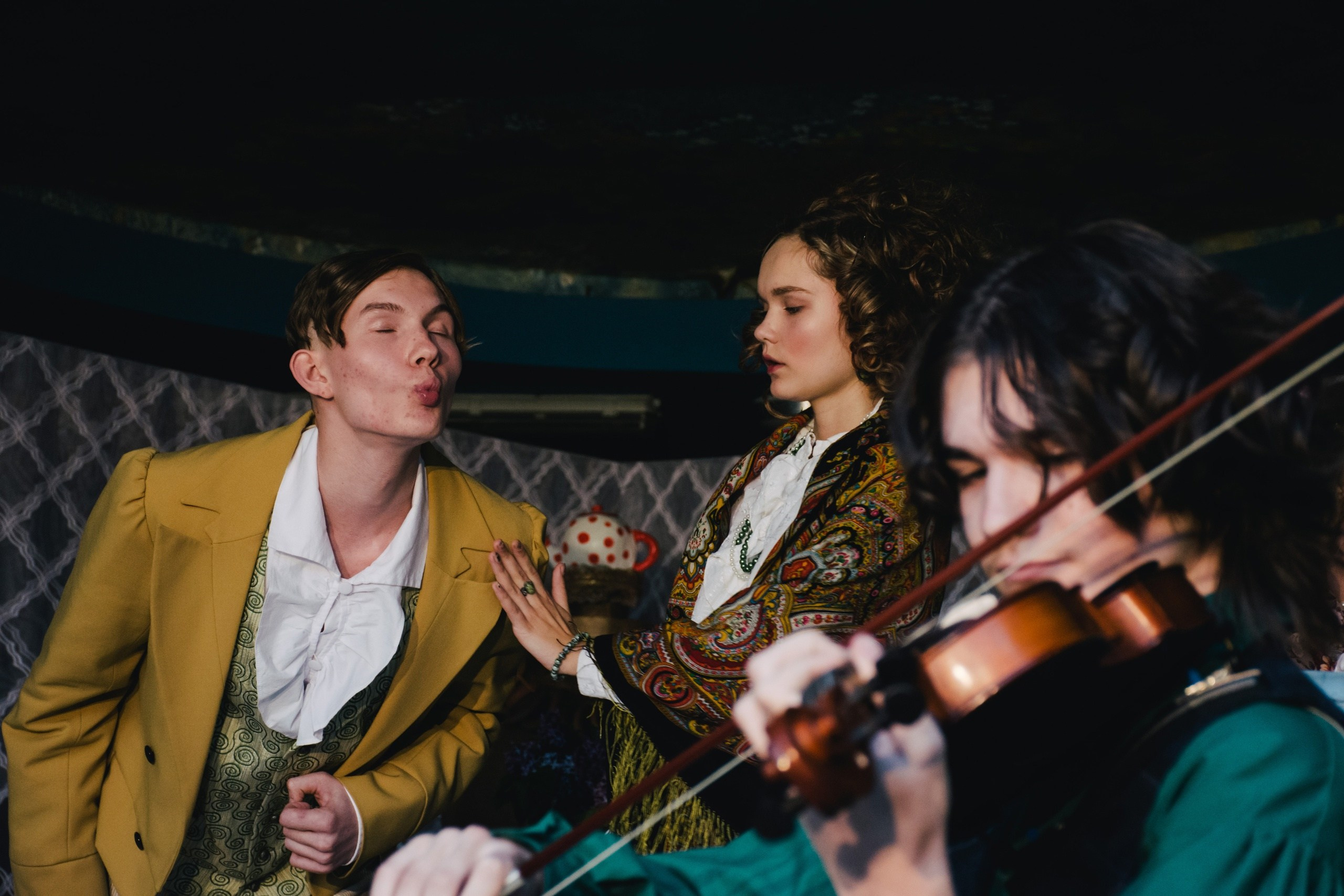 Дети Сац. Фотограф в Москве. Индивидуальные и парные съёмки, мероприятия, промо-съёмки для артистов