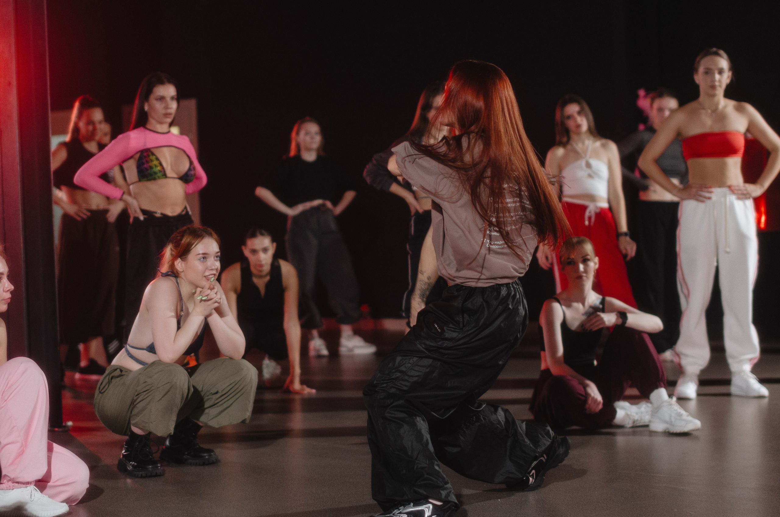 Мастер-классы по High Heels/Girly hip-hop от Оксаны ATTA. Денисова Аля — фотограф для парных съемок и индивидуальных историй в Барнауле