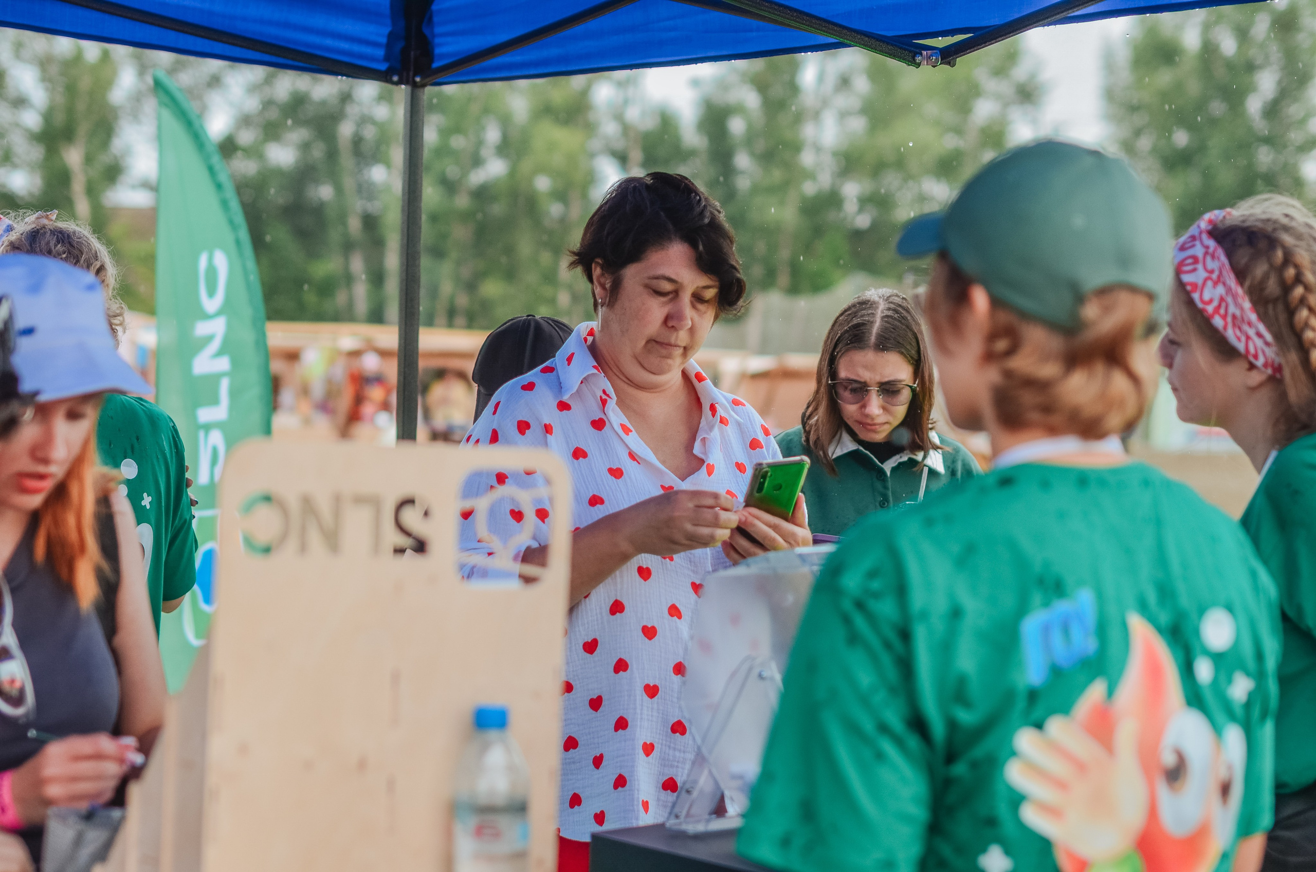 Фестиваль «Грань» 2025. Спортивная площадка. Денисова Аля — фотограф для парных съемок и индивидуальных историй в Барнауле