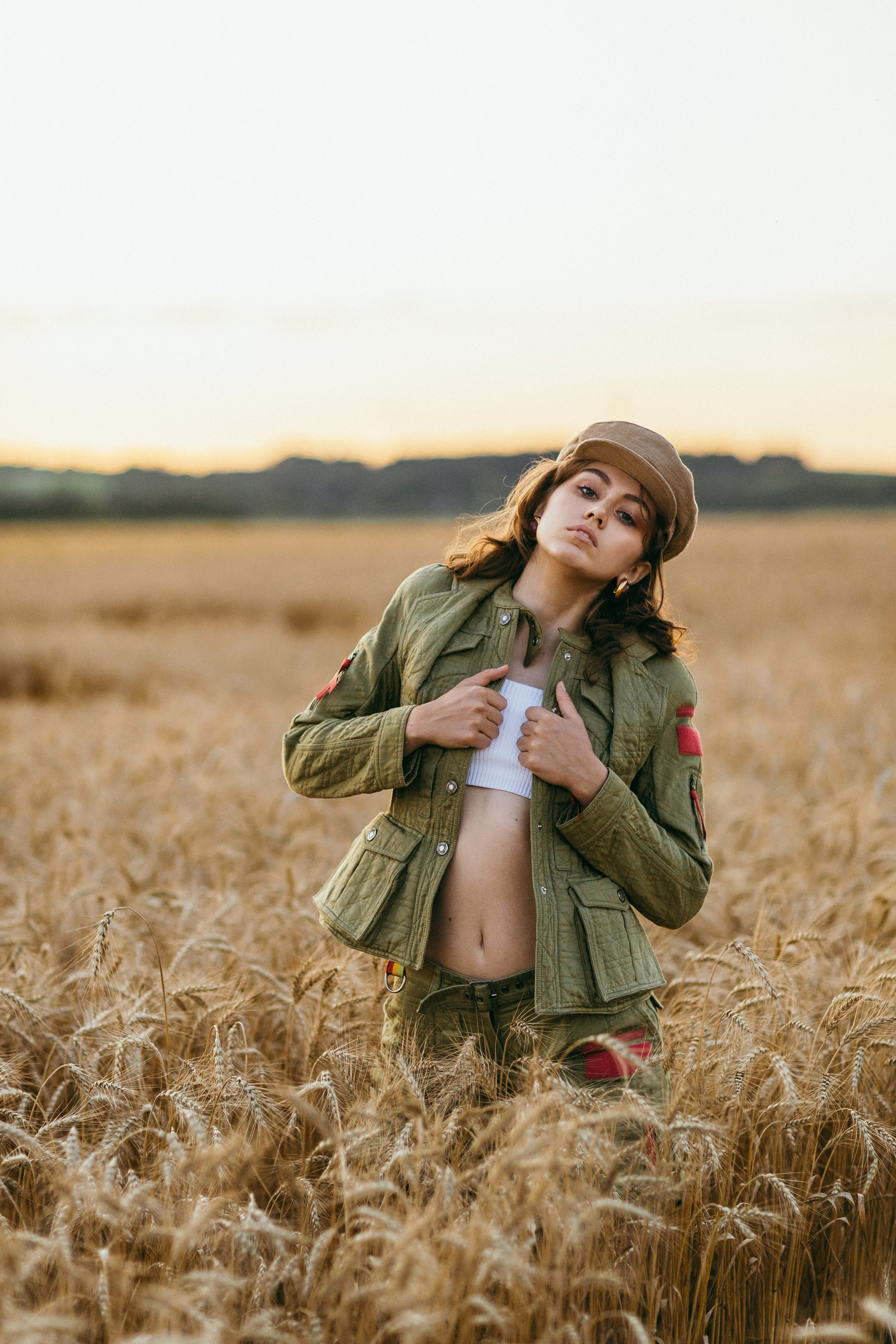 Фотосессия в пшенице для бренда Vintage Dream. Фотограф и видеограф Анна Домашенко