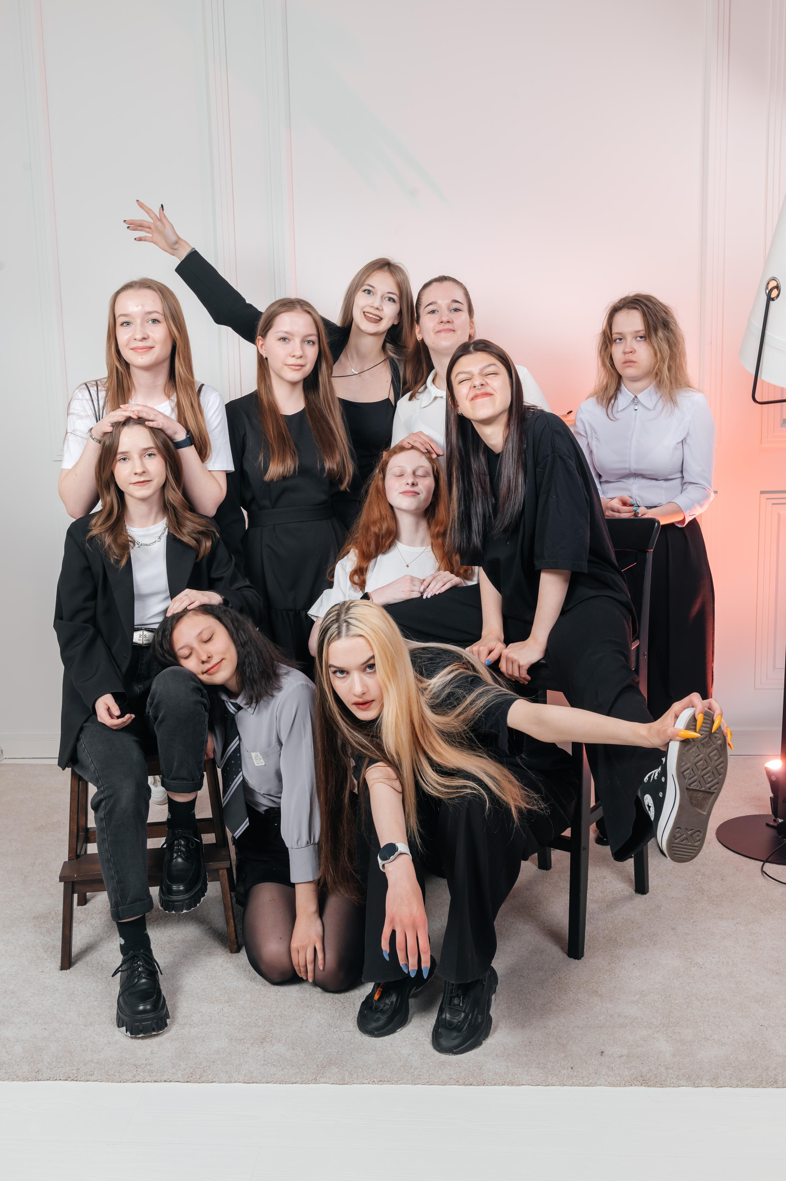 Старшие классы. Современные выпускные альбомы в Новосибирске