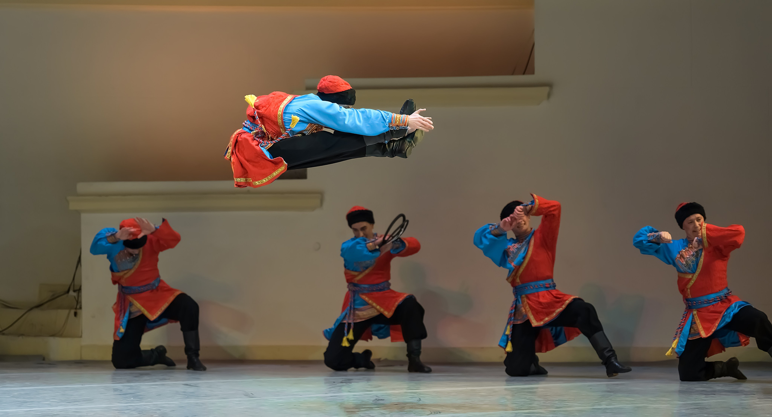 Государственный ансамбль танца «Урал». Балетный фотограф Москва Майоров Николай