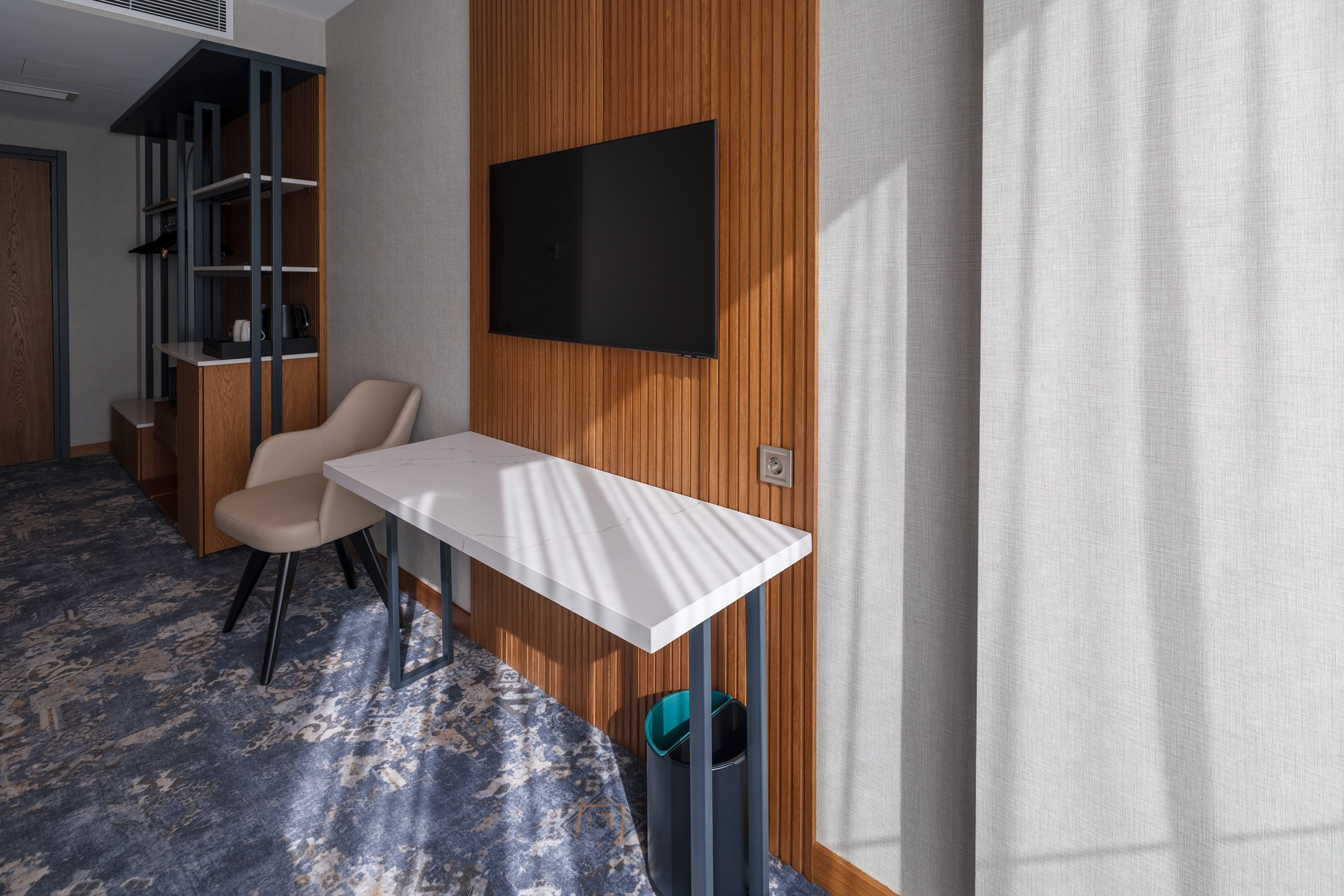 HOTEL PIAZZA EPIGRAPH (BATUMI). Режиссёр, клипмейкер, фотограф — Андрей Охота