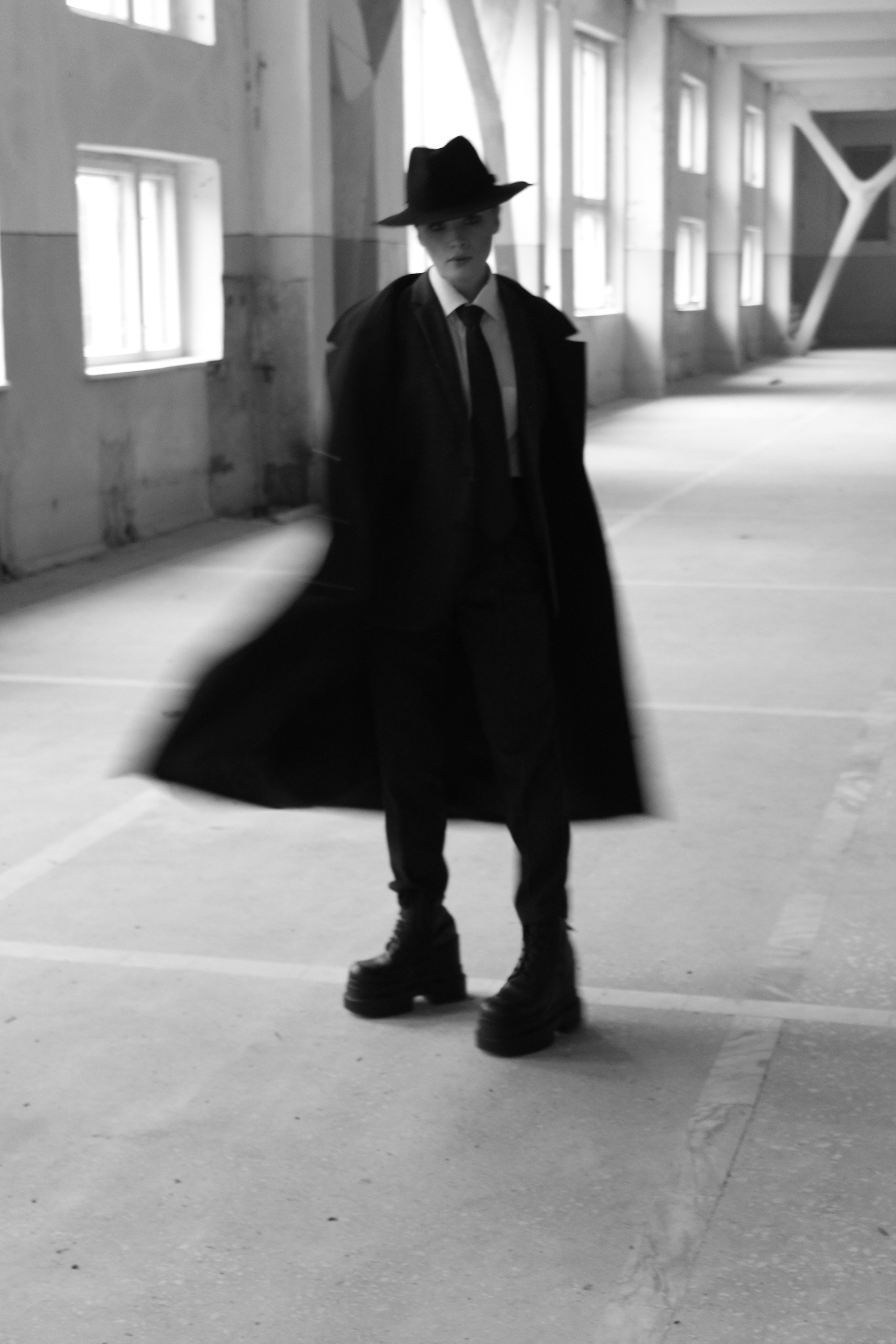 Прогулочная фотосессия в гангстерском стиле. Свадебный и репортажный фотограф в Уфе| Осетрова Ольга