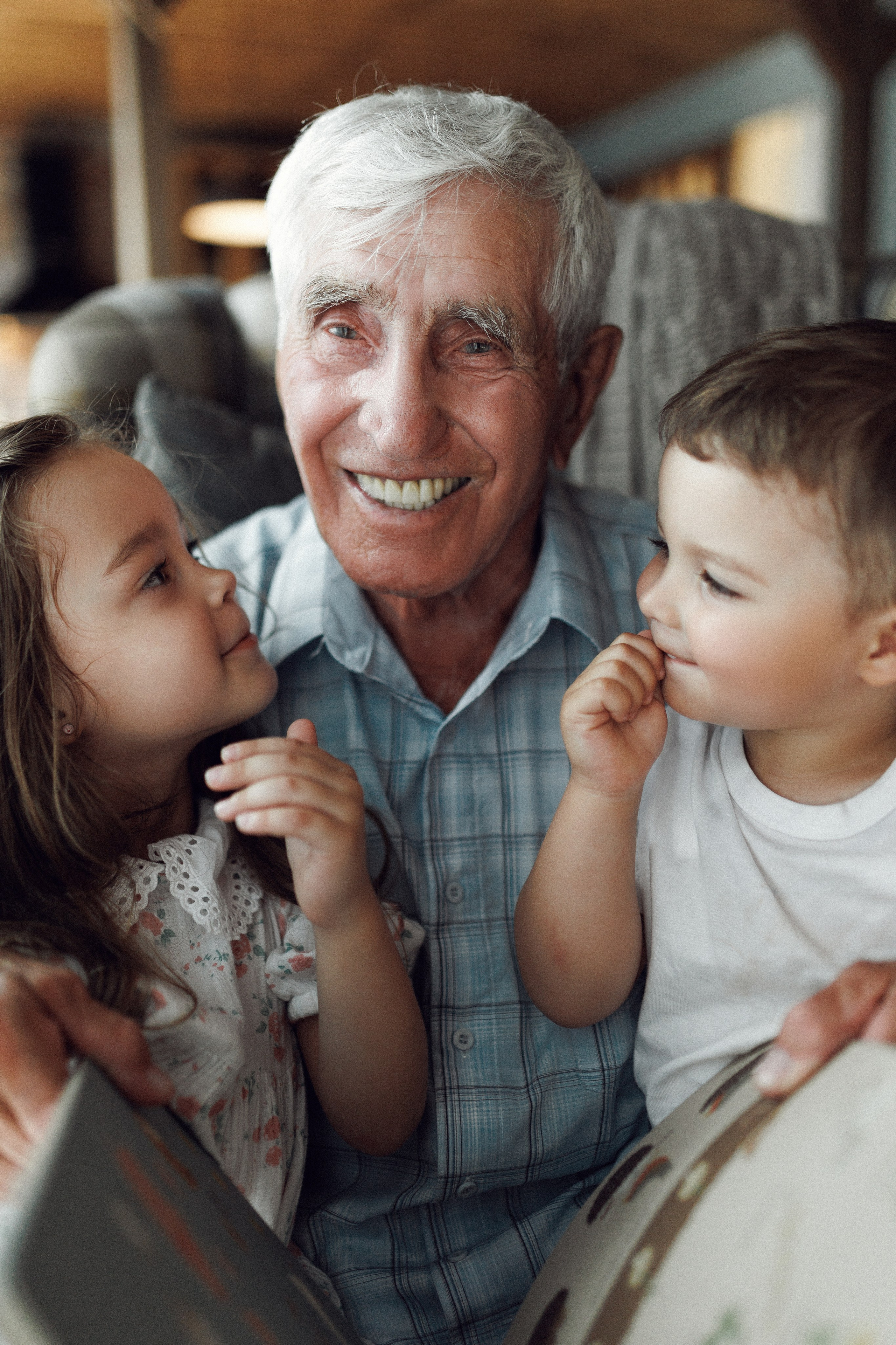 Настя Оленченко, портретный/семейный фотограф на цифру и плёнку Москва