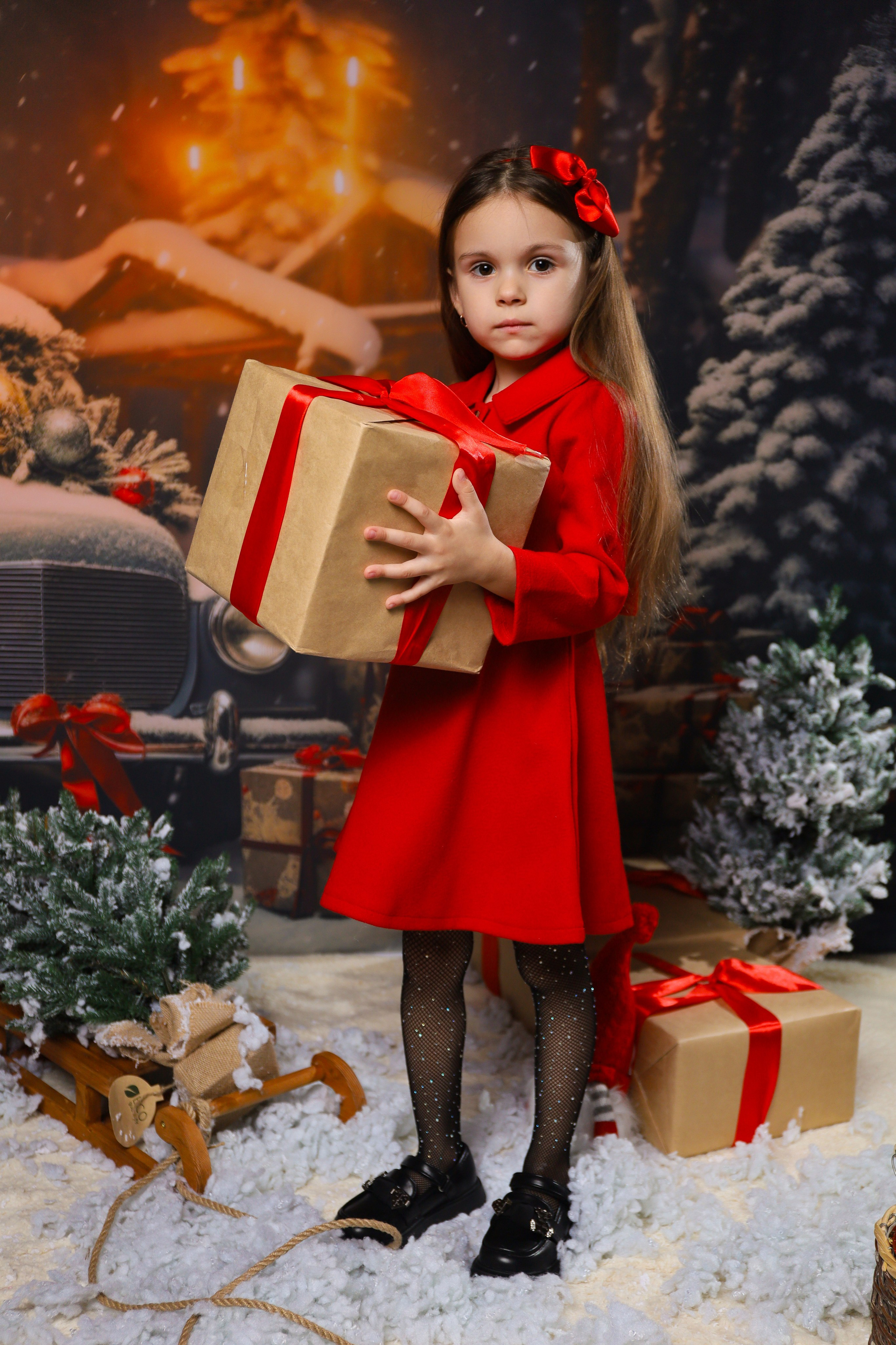 Новый год 2025. Выпускные альбомы в Таганроге и Ростовской Области