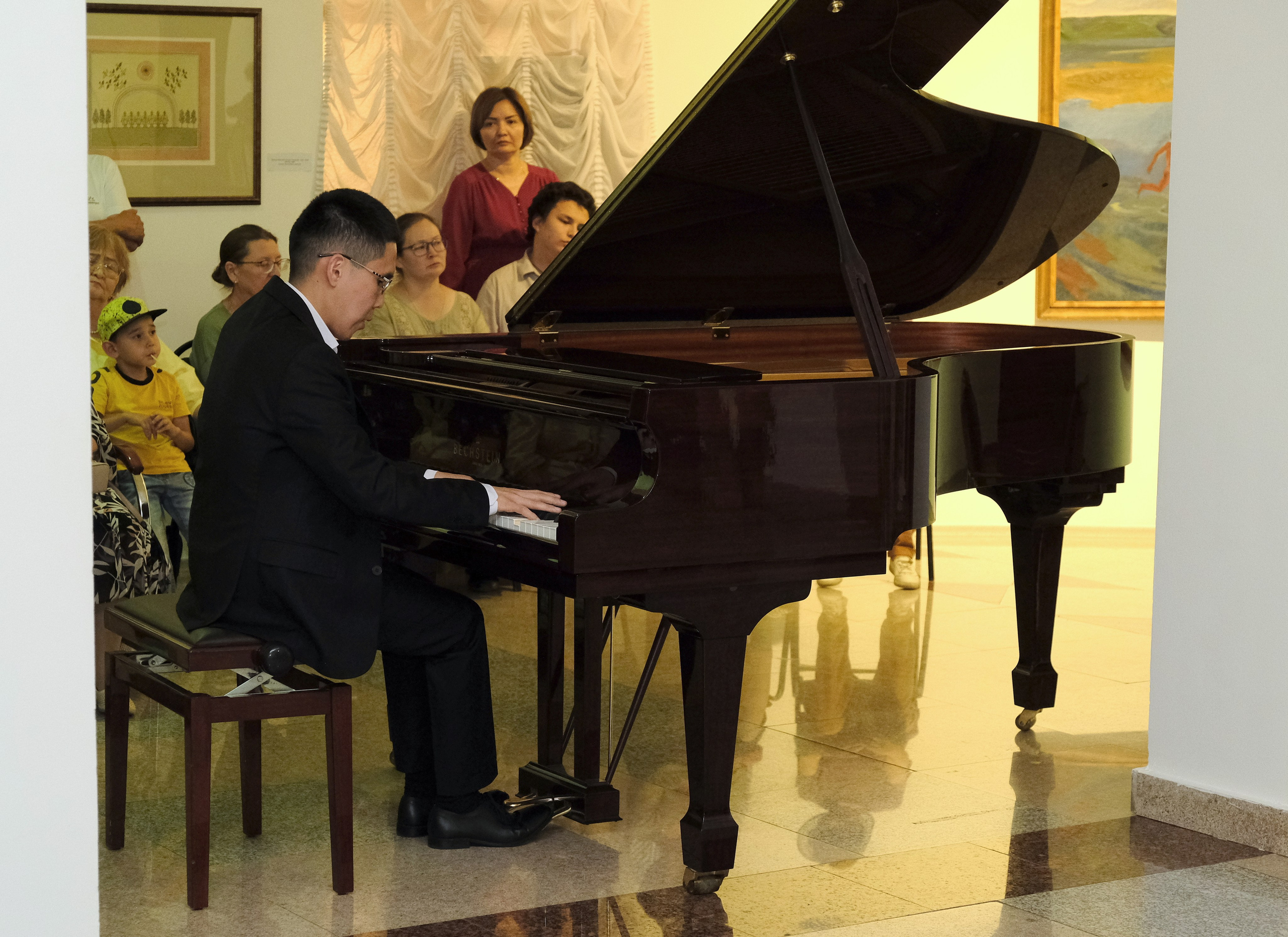 Концерт памяти «Махтал». Репортажная фотография о культуре в Якутии