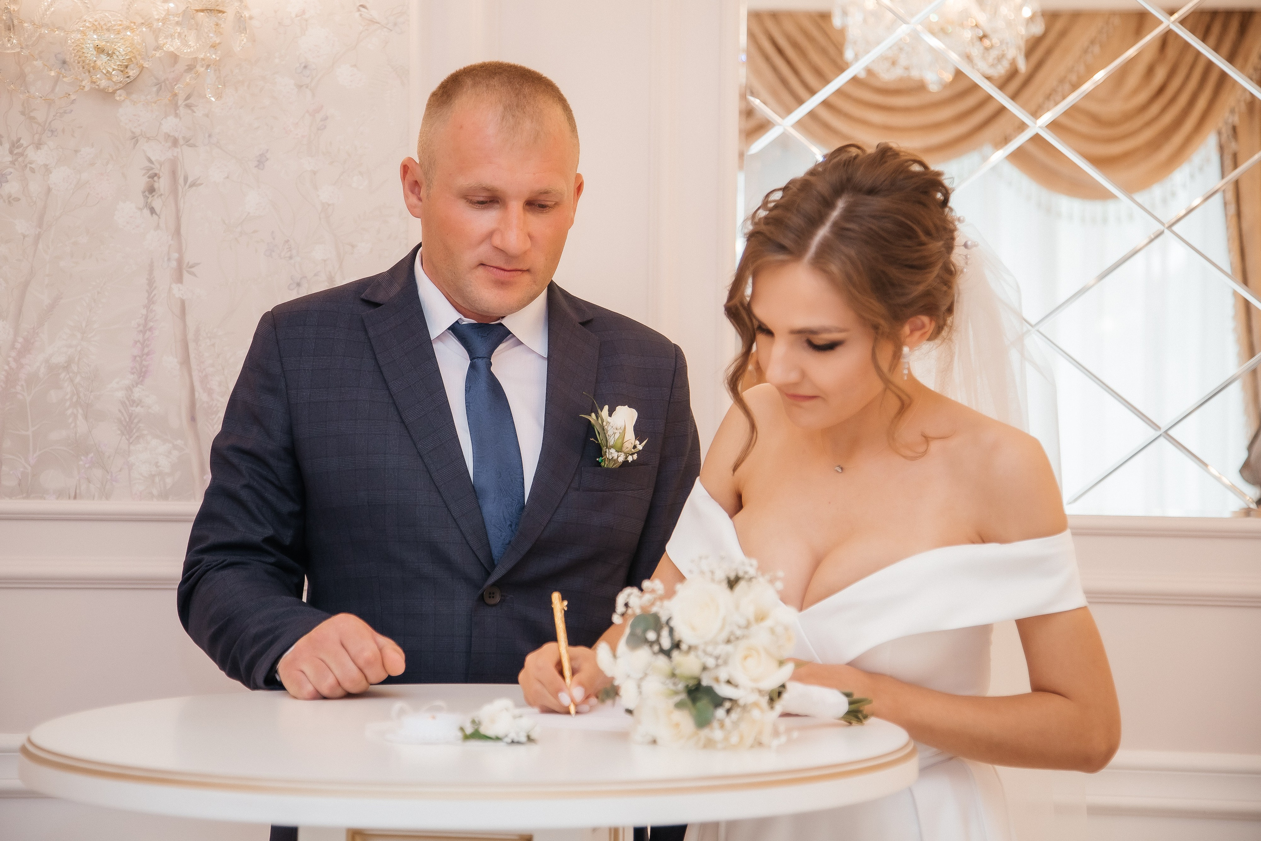 Пасмурно, гости, лимузин. Креативный и женский Фотограф Омске Наталья Лебедева