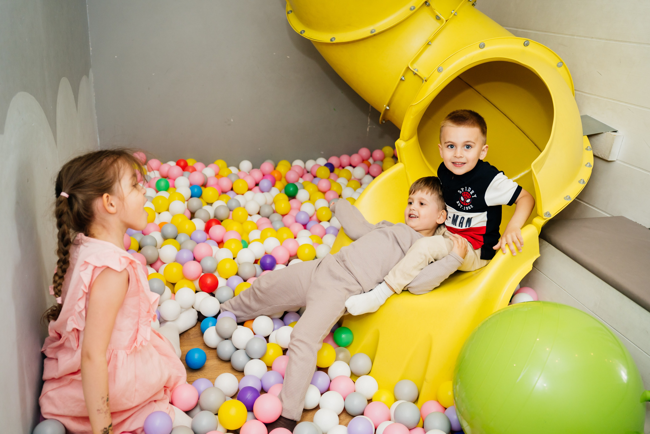 День рождения Саши. Видеограф и Фотограф в Челябинске Ксения и Владимир Рюмины