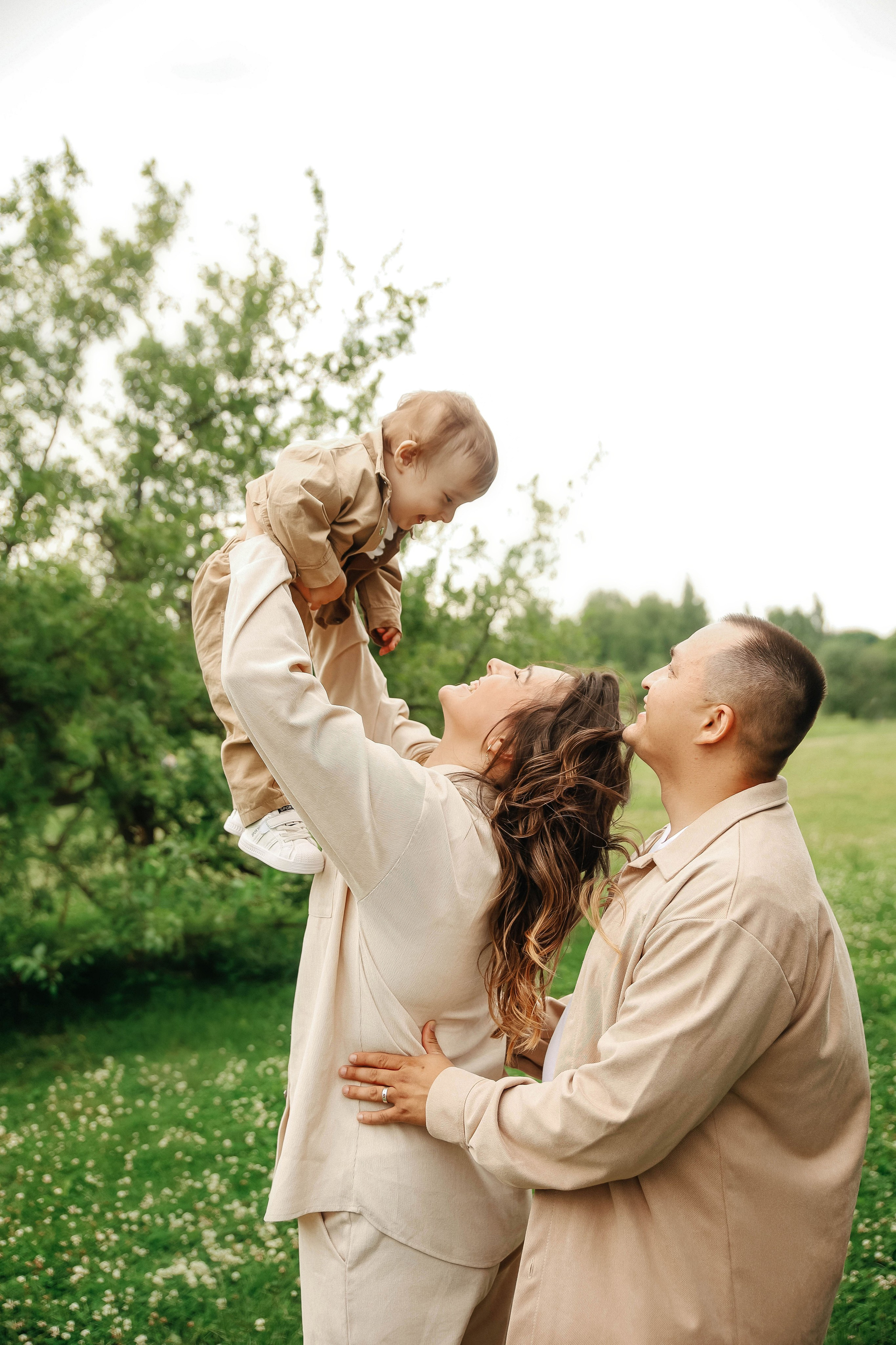 Семейная фотосессия в парке Коломенское. Свадебный и семейный фотограф в Москве