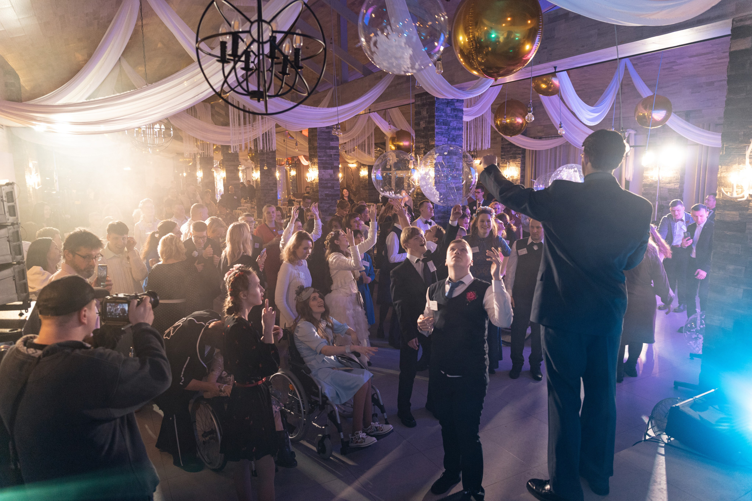 Night to Shine 2025. Репортажный и детский фотограф в Минске