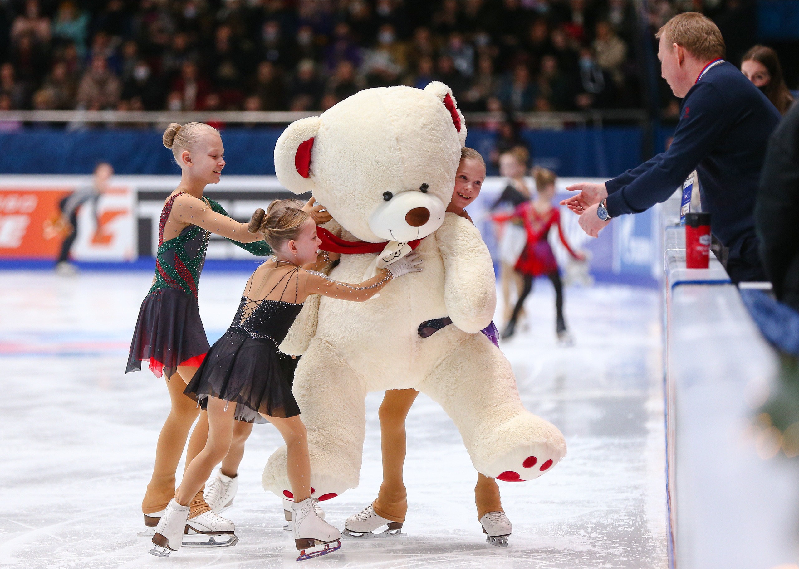 Чемпионат России по фигурному катанию 2022: фотограф Евгений Семенов. Фотограф художественная гимнастика, фигурное катание, Москва и область