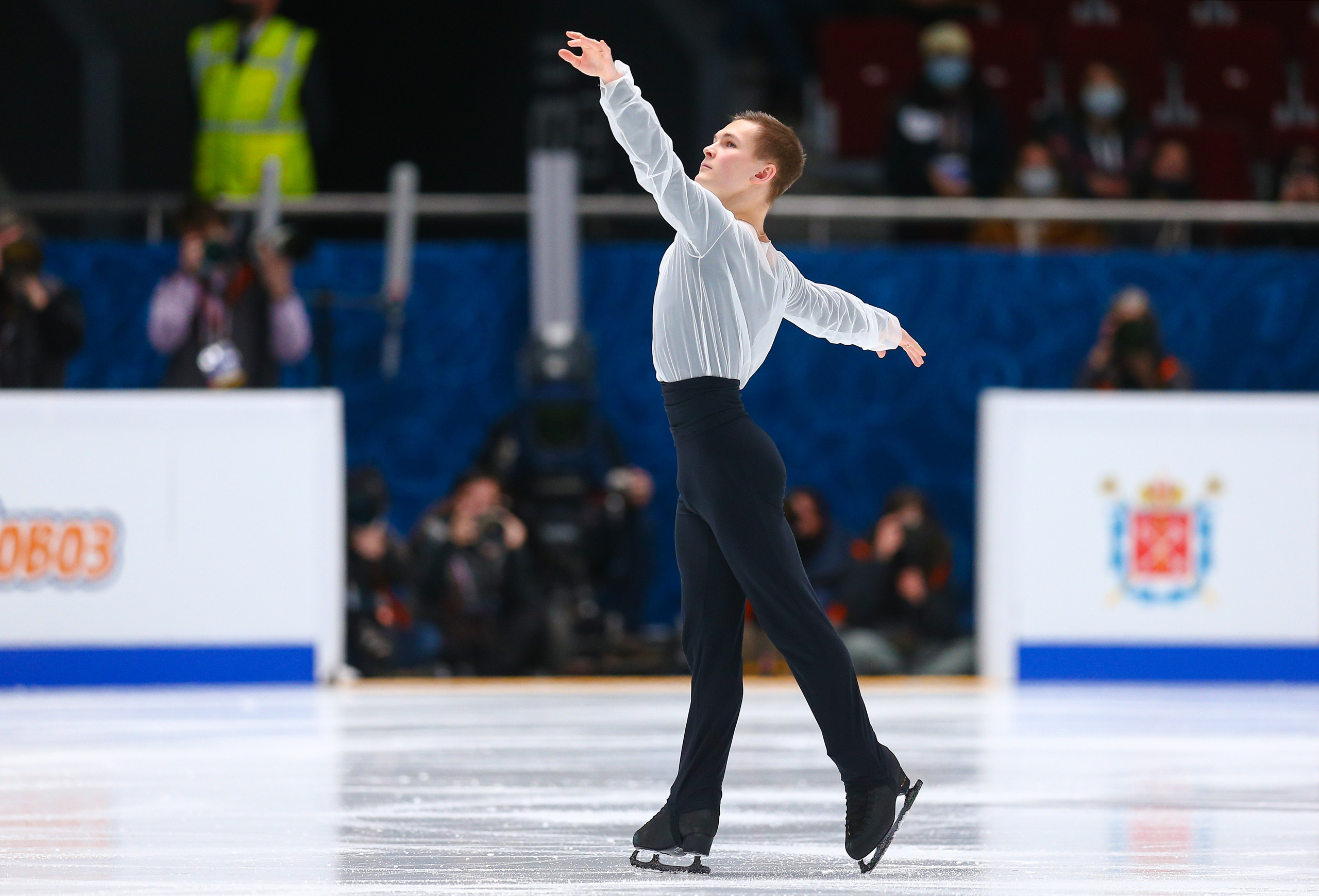 Чемпионат России по фигурному катанию 2022: фотограф Евгений Семенов. Фотограф художественная гимнастика, фигурное катание, Москва и область