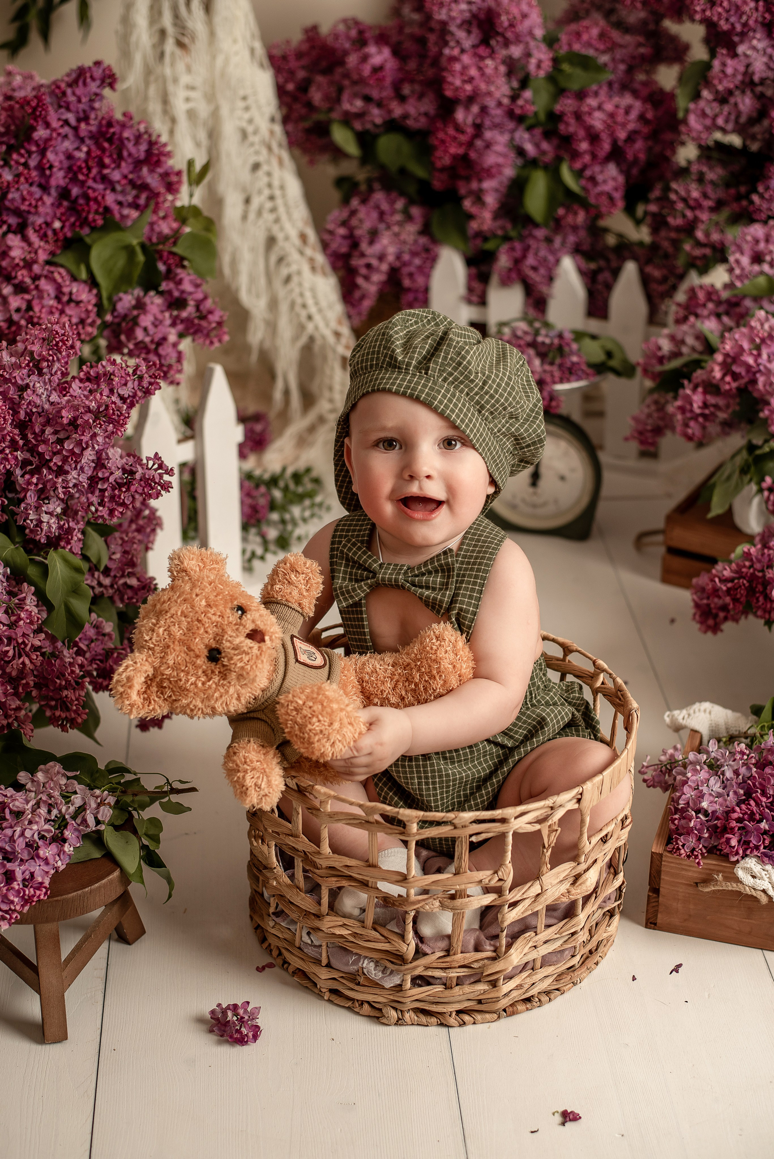 Ромочка сирень. Семейный и детский фотограф Наталья Горда