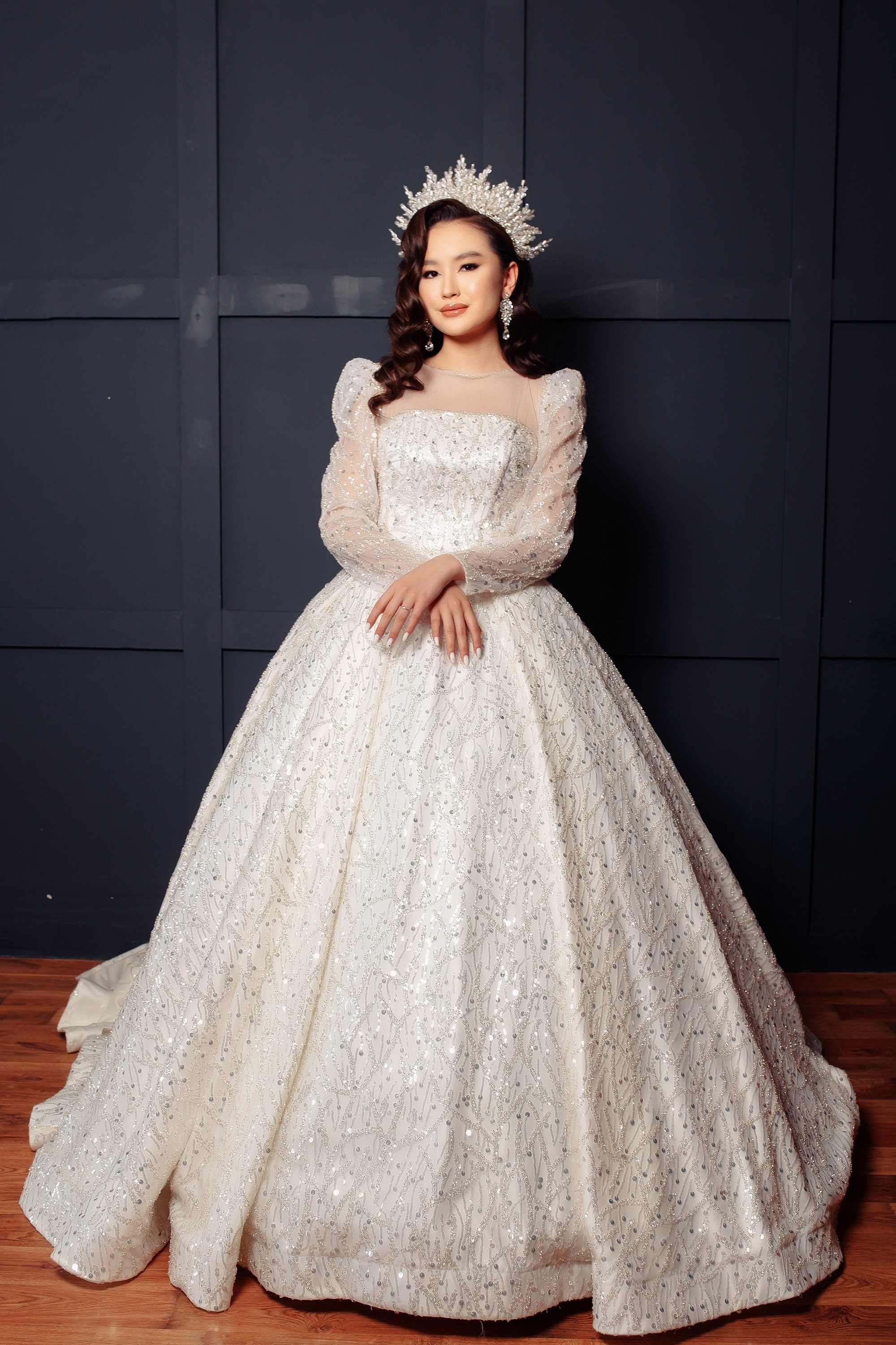 Магазин свадебных платьев и национальной одежды. Профессиональный фотограф в городе Астана Копанев Данил