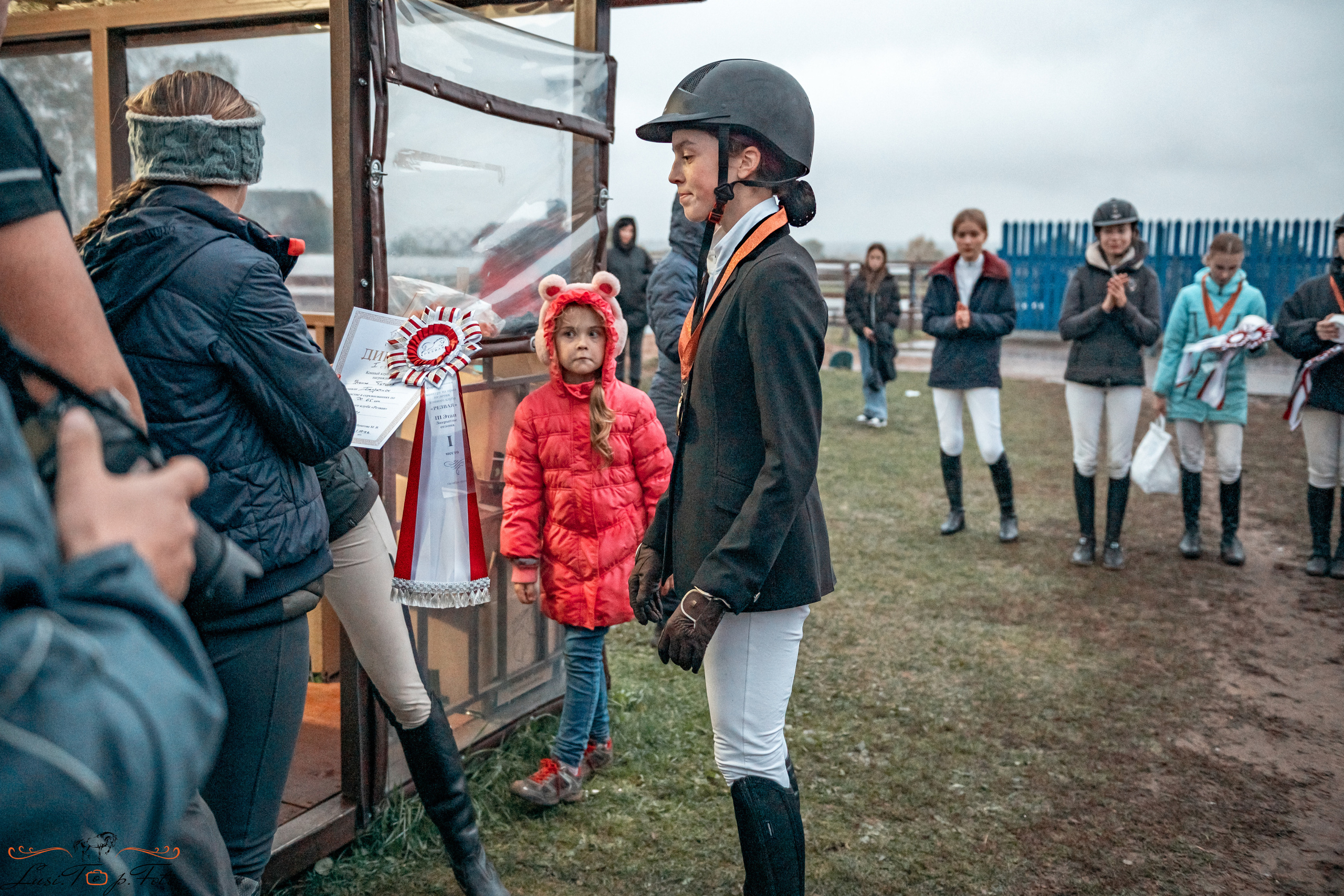 Конкур в КК «Резвая» — 10 лет. Конный и фотограф с животными в Твери Топталова Люся