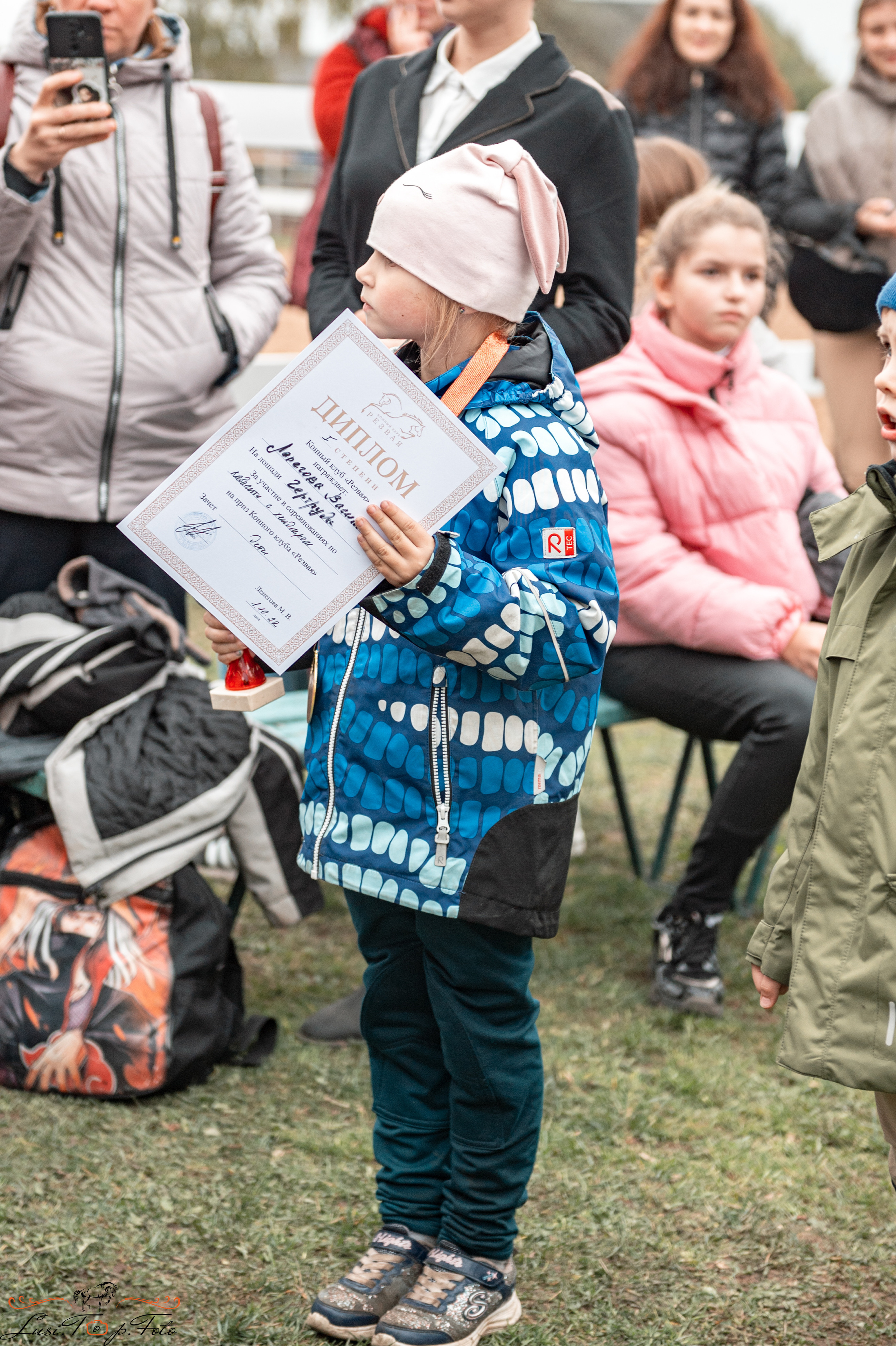 Конкур в КК «Резвая» — 10 лет. Конный и фотограф с животными в Твери Топталова Люся