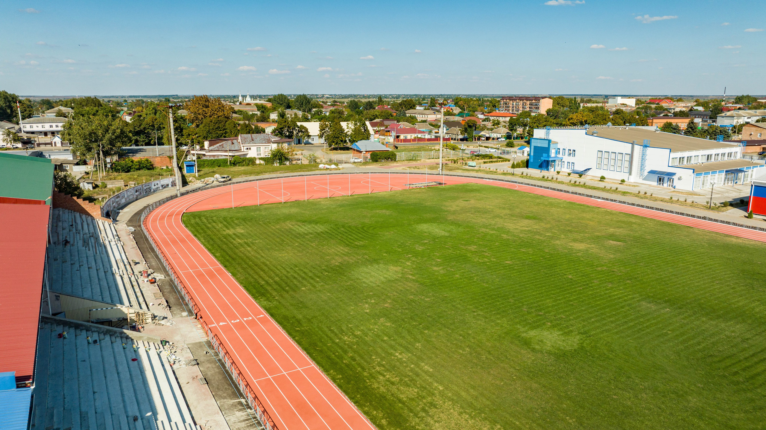 СТАДИОН СТ. БРЮХОВЕТСКАЯ. Recro