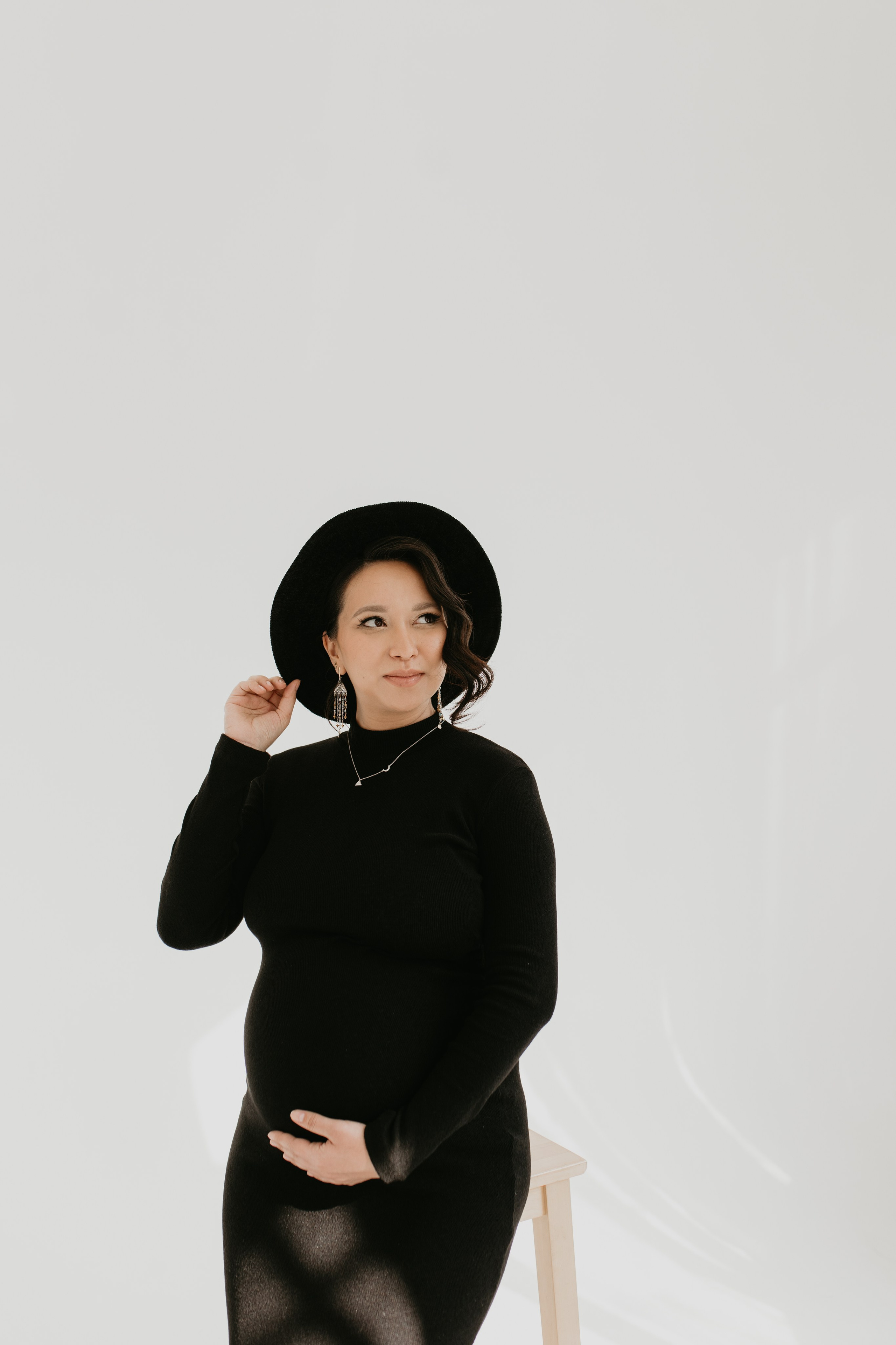 В ожидании Чуда. Свадебный и семейный фотограф в Алматы Laura Dosmann