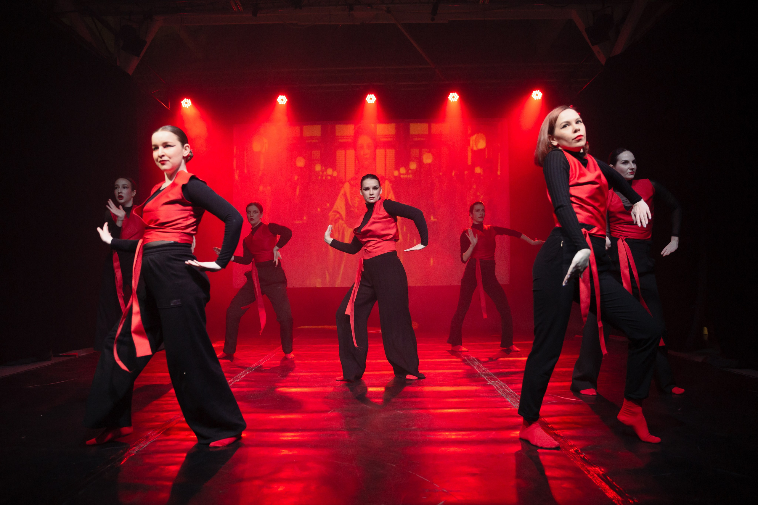 Детский танцевальный спектакль. Фотограф в Санкт-Петербурге