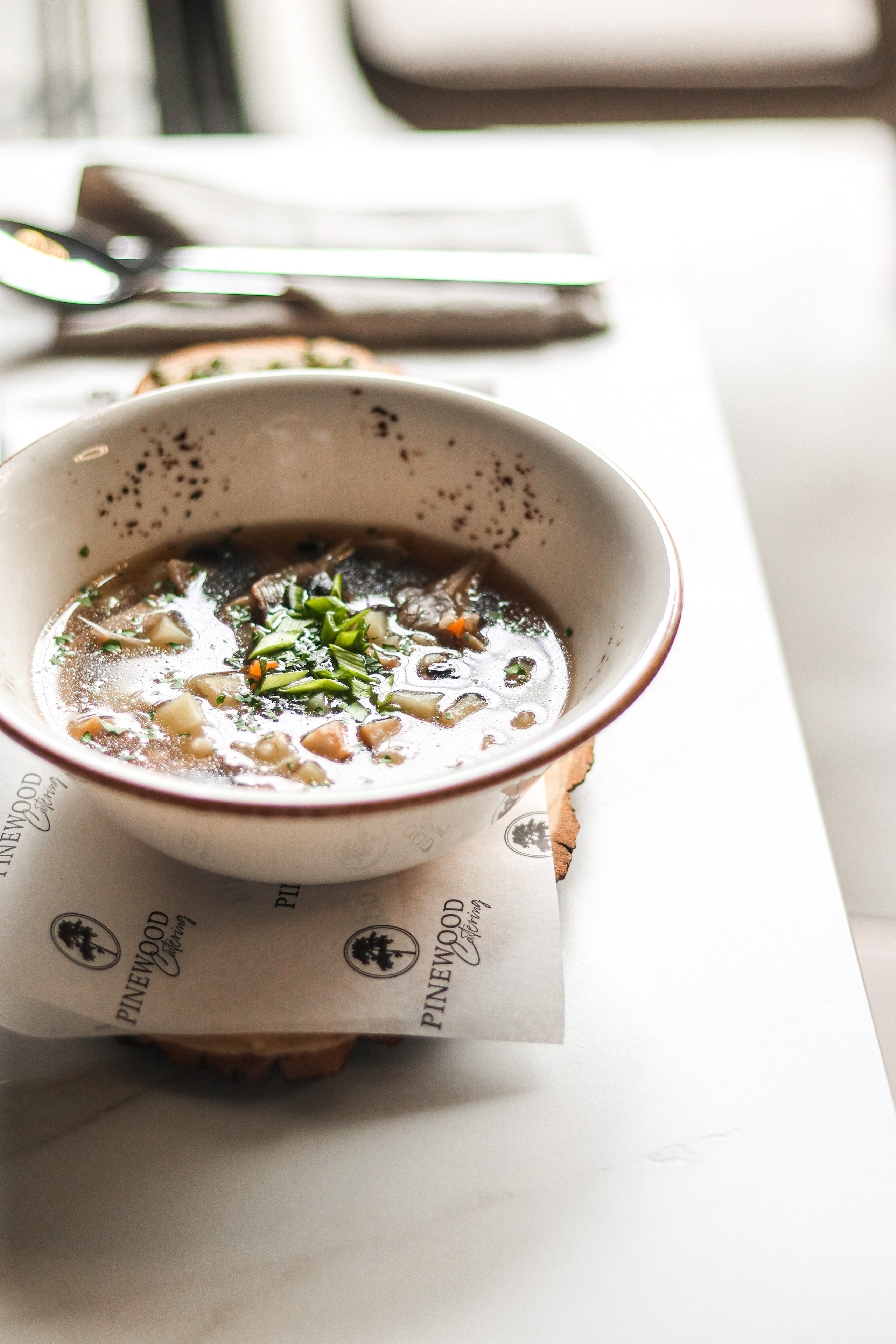 «Pinewood» ресторан, респ. Алтай. Контент фотограф Дмитрий Борисов