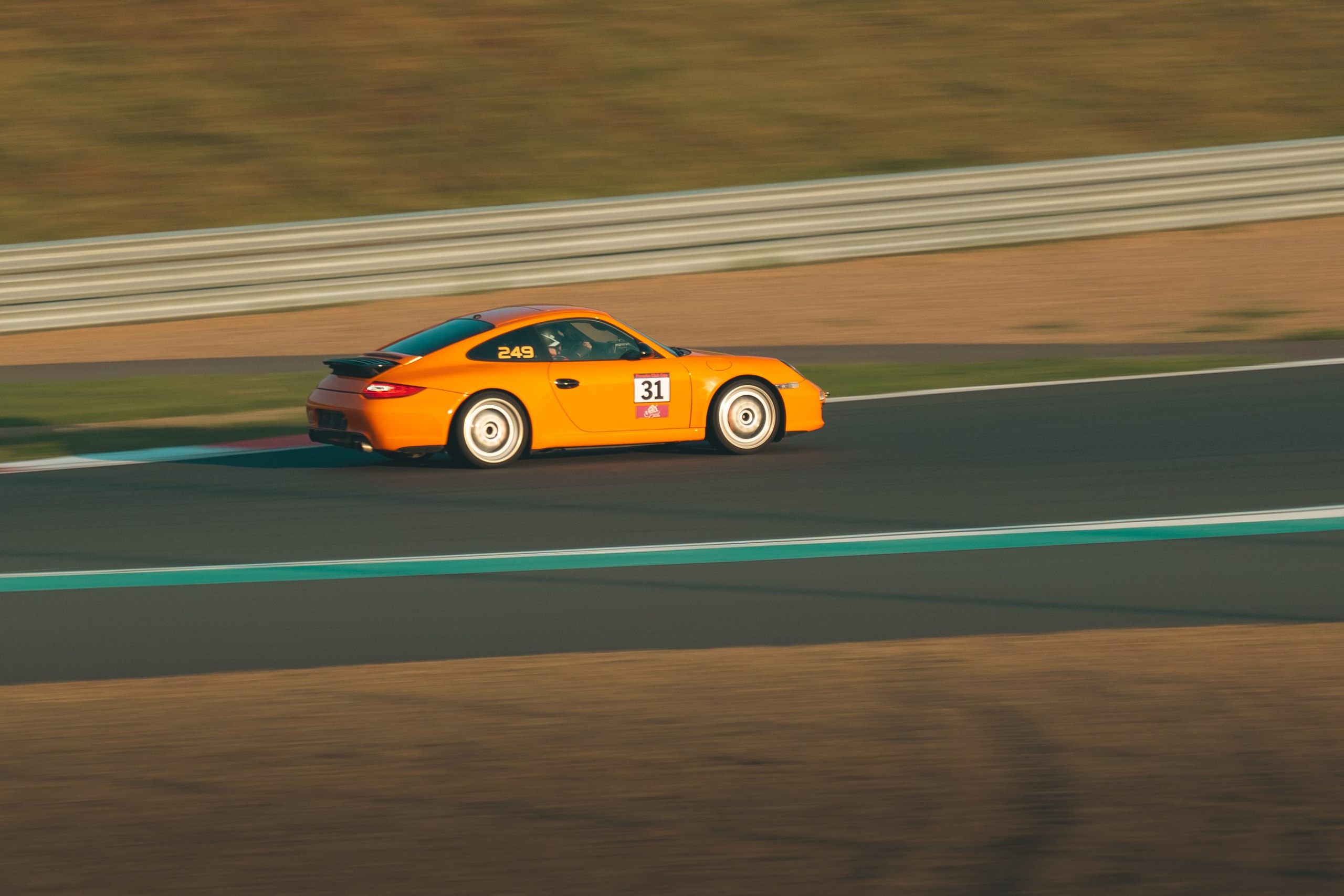 Трек-день Игора Драйв. Портретный и автомобильный фотограф в Санкт-Петербурге Евгений Черепанов