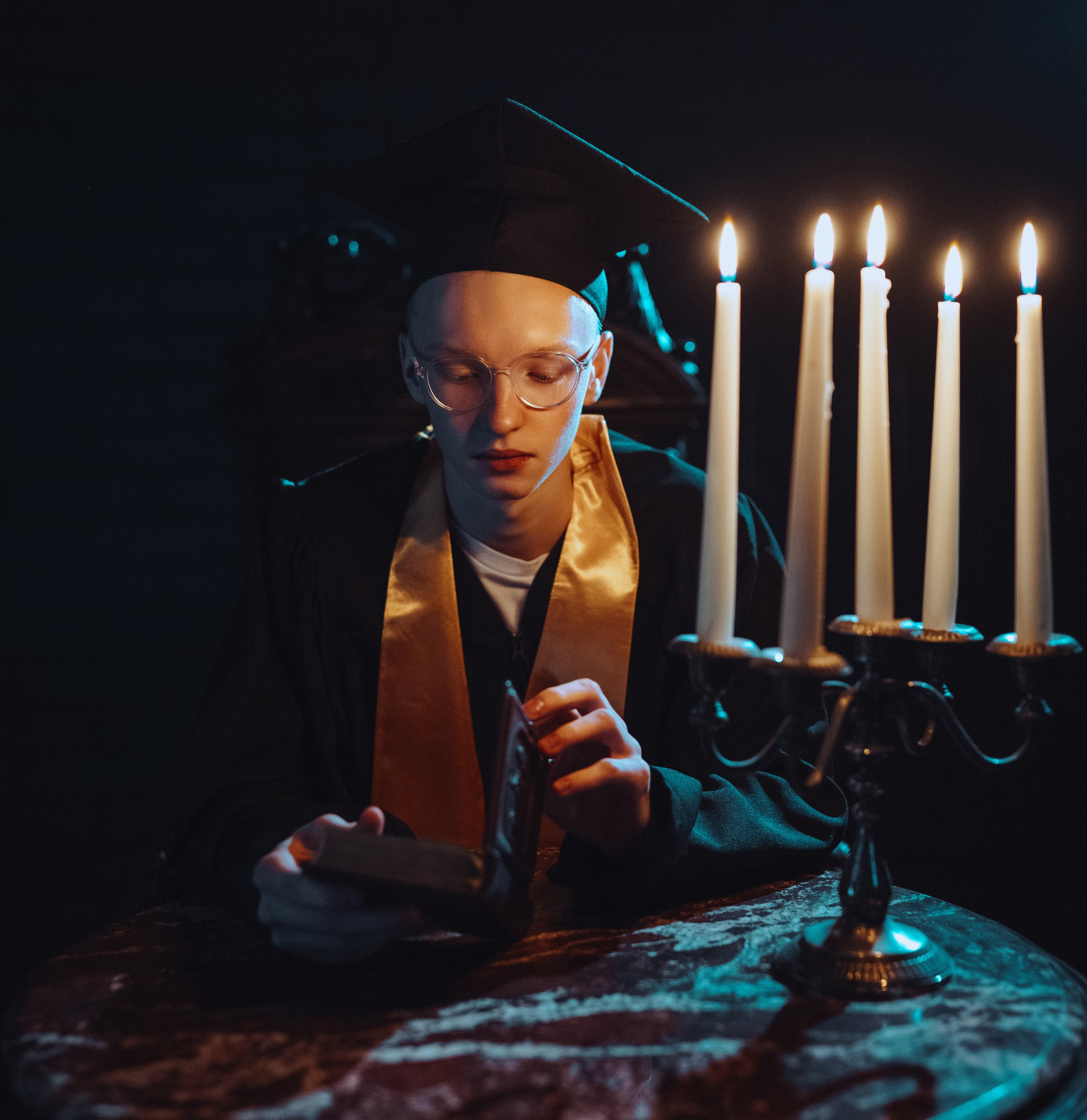 Стилизованный выпуск лицея. Фотограф Олег Сотник