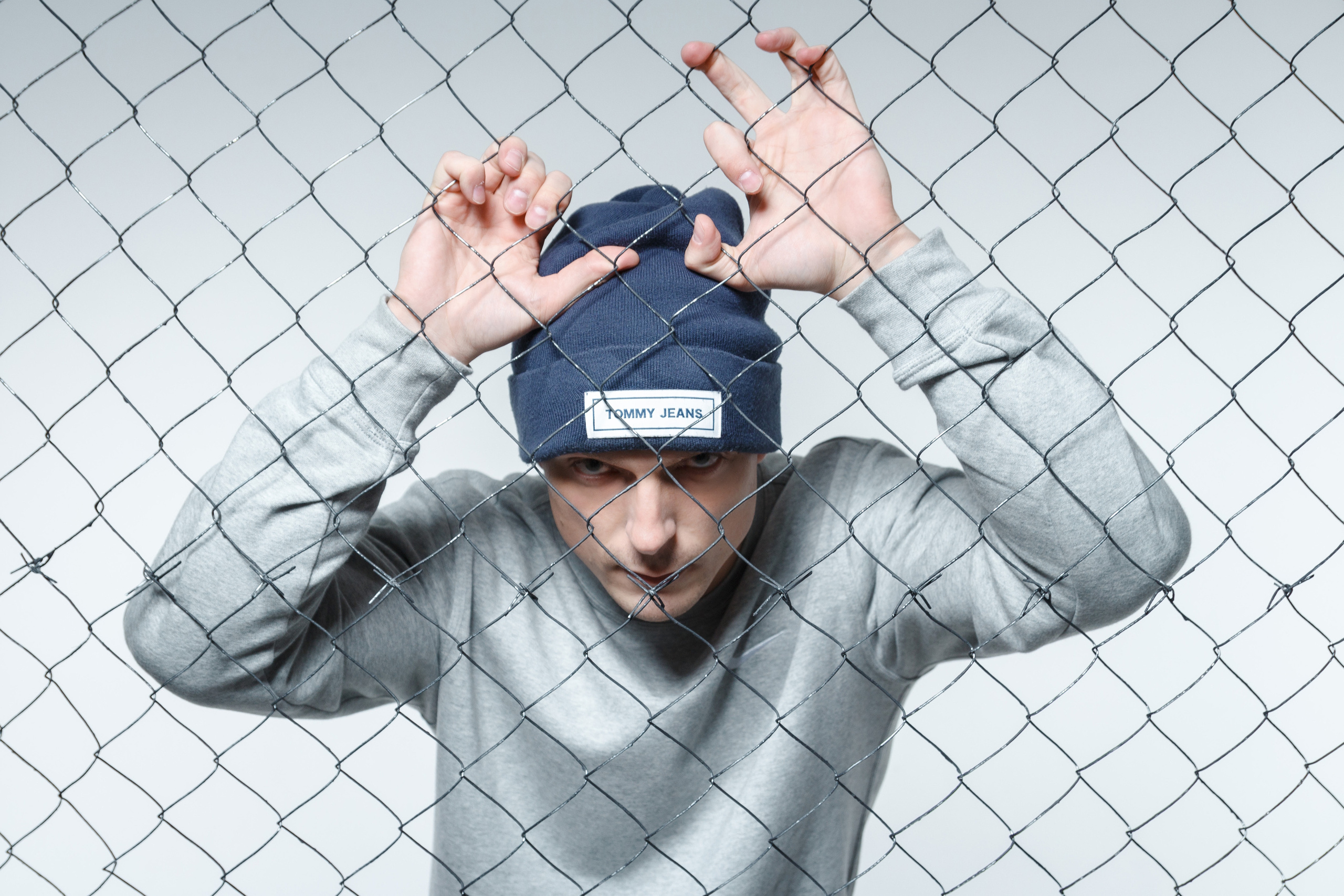 Александр. Фотосессия на циклораме. Фотограф в Москве Сергей Мирошников