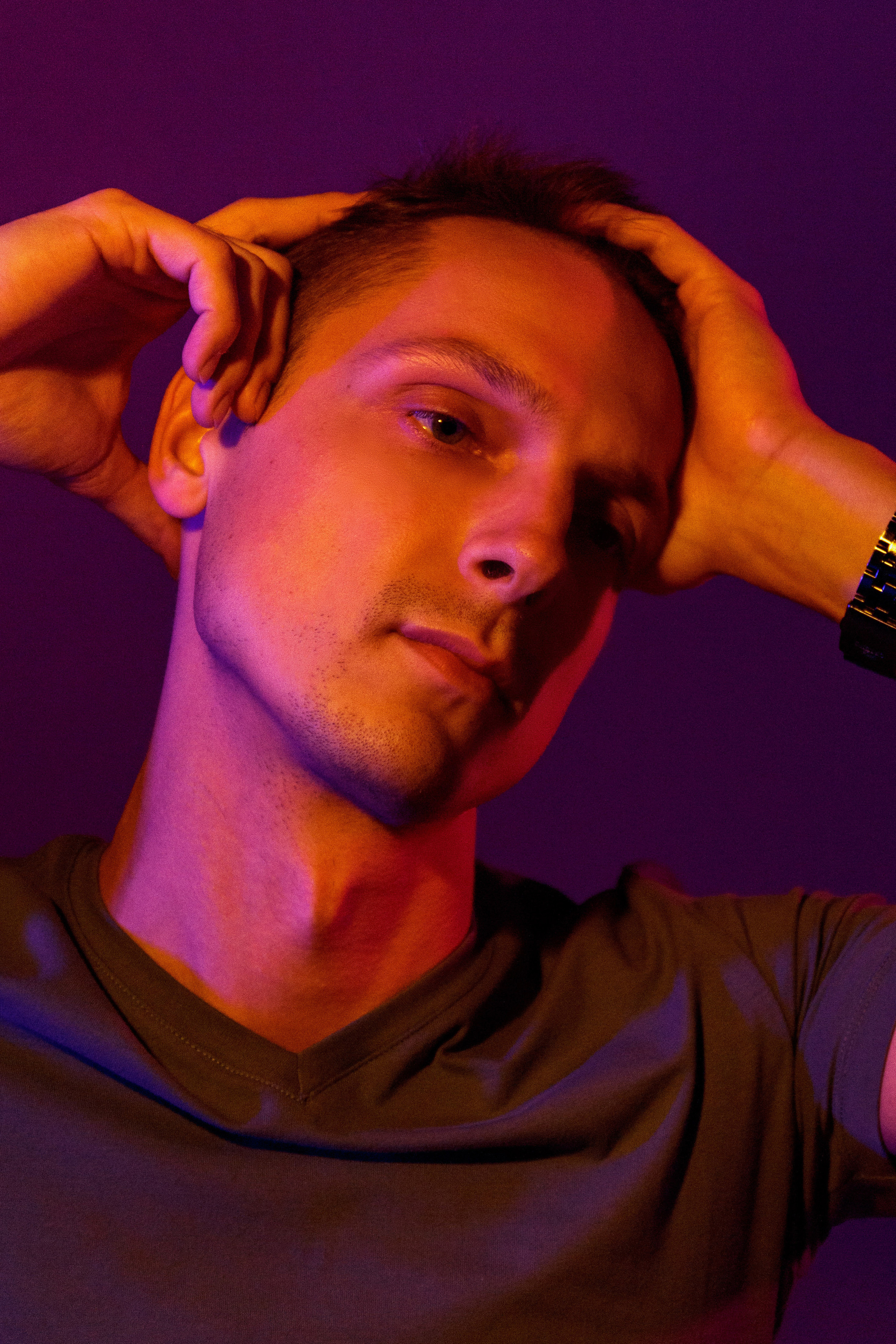 Александр. Фотосессия на циклораме. Фотограф в Москве Сергей Мирошников