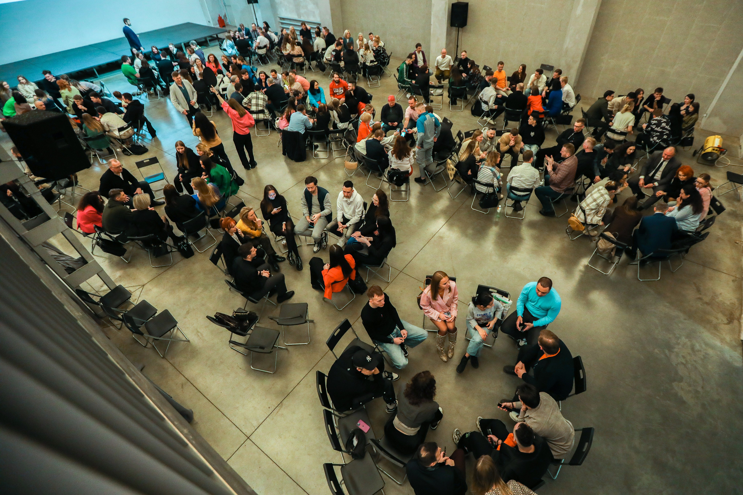 БИЗНЕС ФАКТ. Photographer Viktoriya Markushina «My world throug»