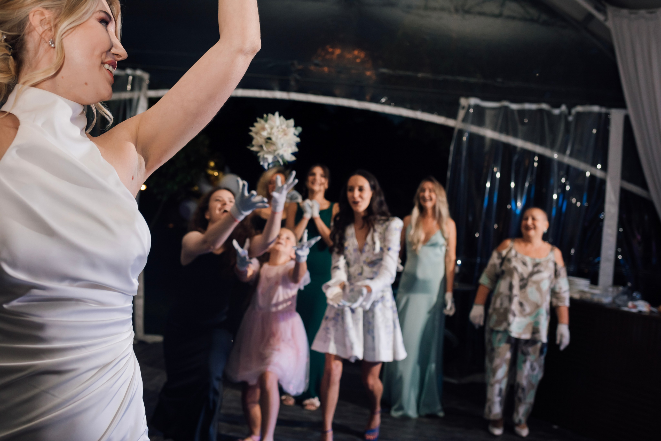 Ольга и Сергей. Свадьба в шатре. Свадебный и семейный фотограф в Москве Евгения Лисина