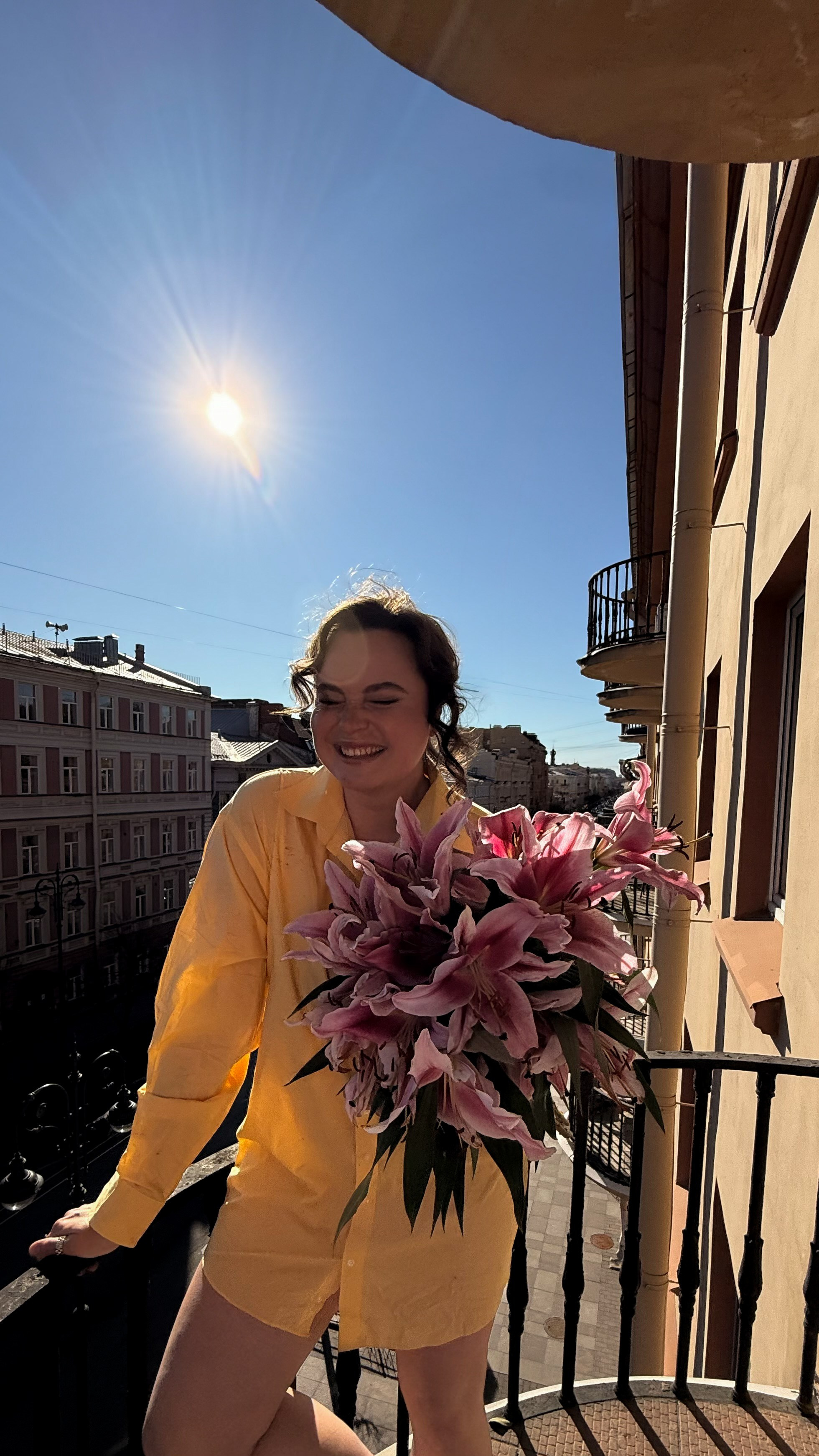 Оля и цветы. Фотограф Санкт-Петербург Лена Бирди