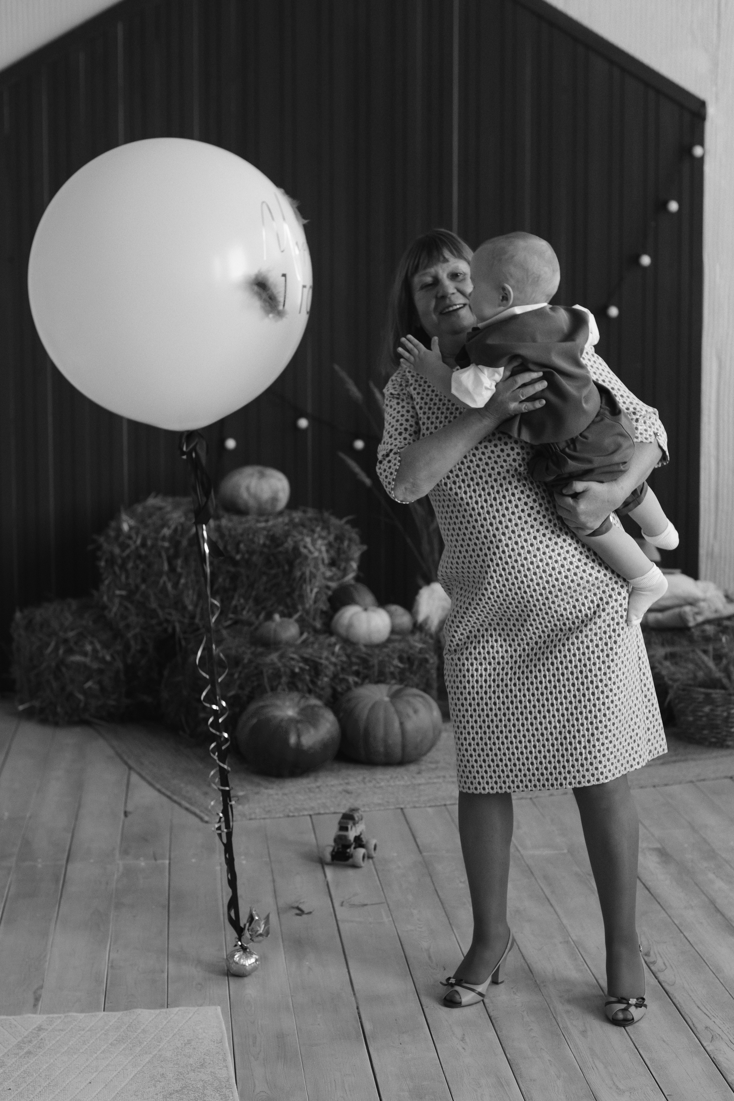 Марсу 1 годик. Семейный фотограф в Красноярске