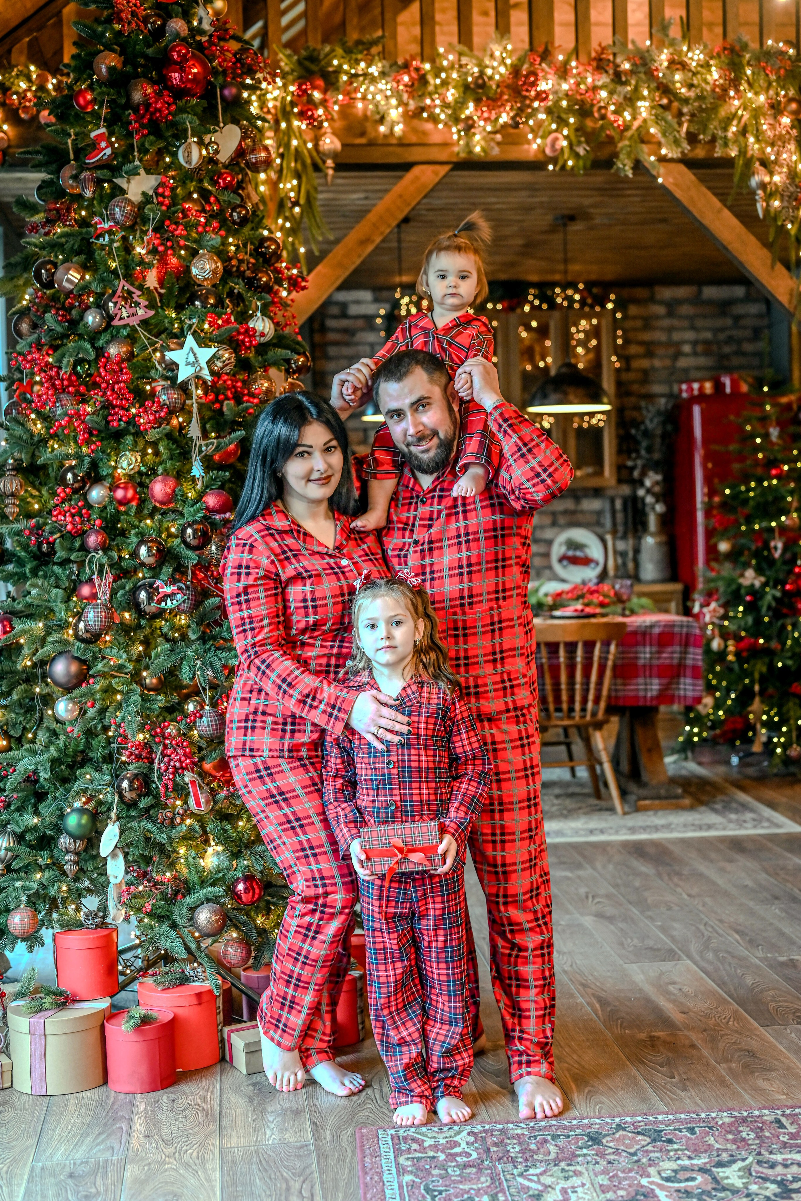 Леонида с семьёй в Шале. Семейный и детский фотограф Москва