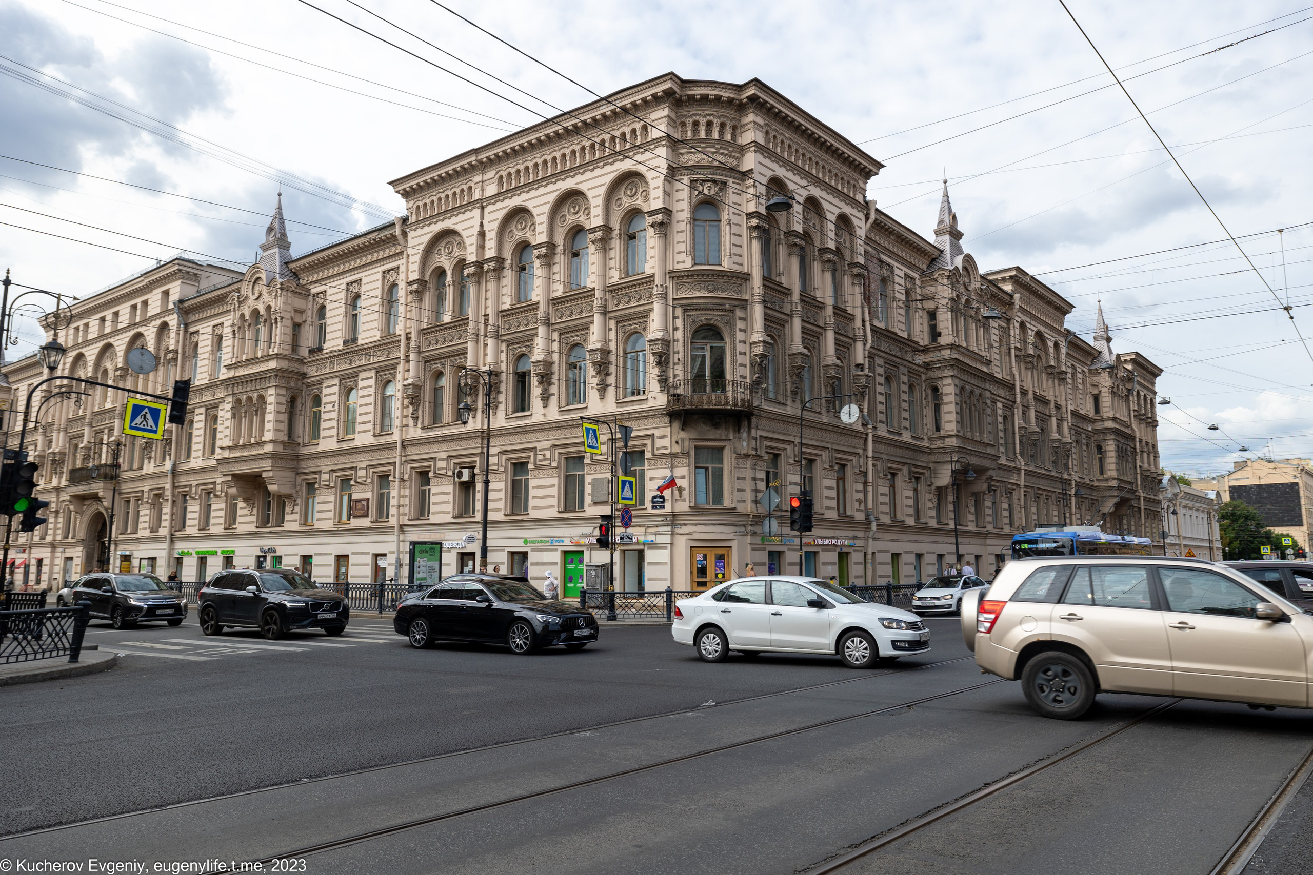 Светофоры и переходы. Кучеров Евгений. Фотограф