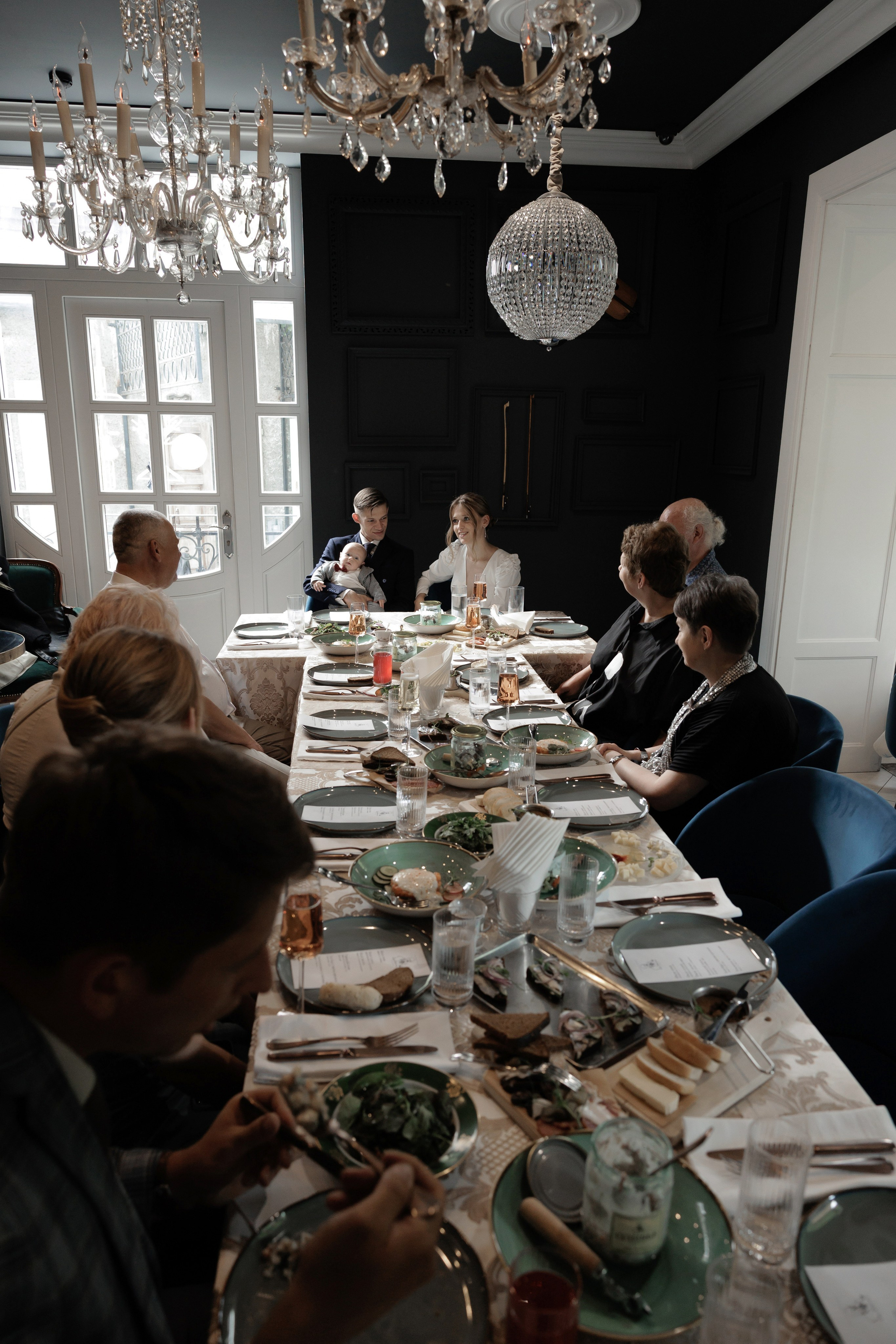 Камерная свадьба в Чайковском. Свадебный фотограф Калининград