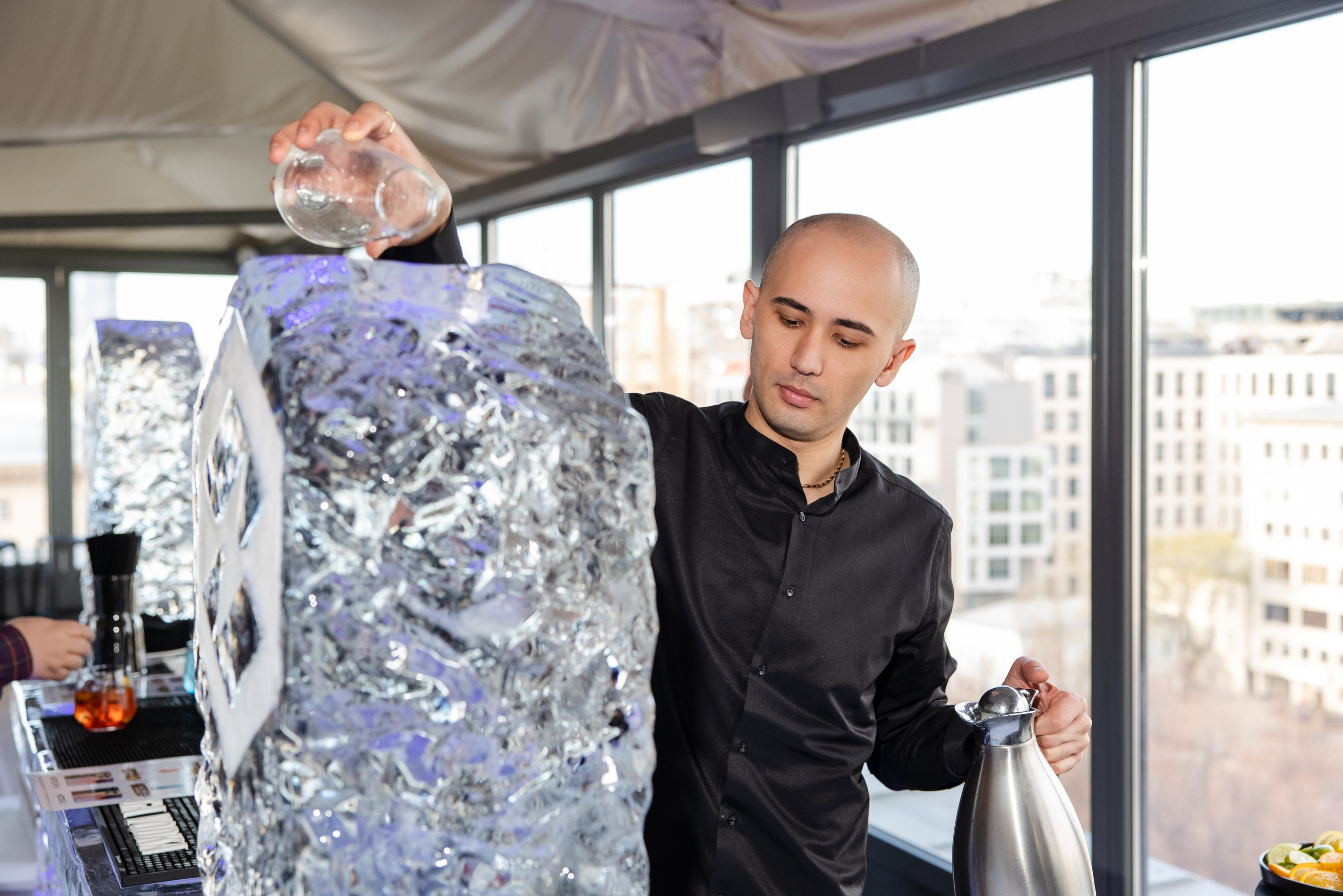 Презентация Infinix. Свадебный репортажный фотограф в Москве