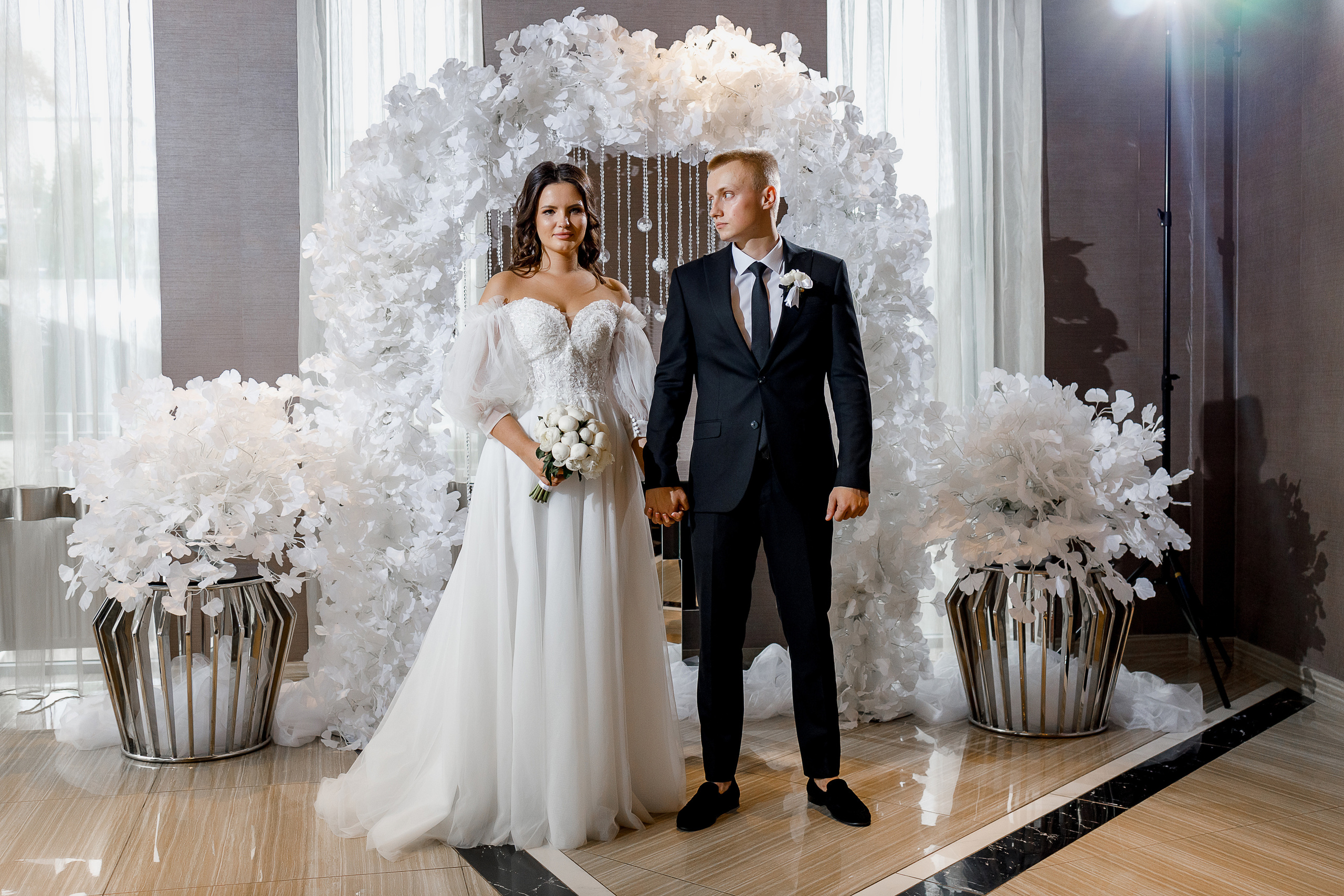 Красивая свадебная церемония в шикарном отеле. Олег Сверчков | Свадебный фотограф Вологда