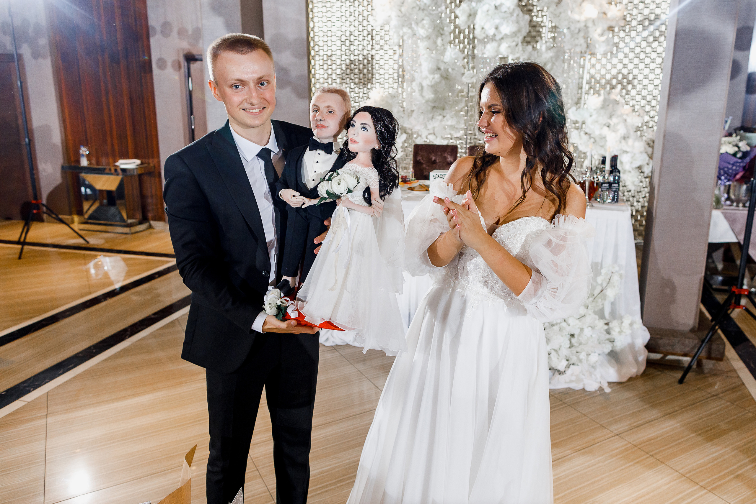 Красивая свадебная церемония в шикарном отеле. Олег Сверчков | Свадебный фотограф Вологда