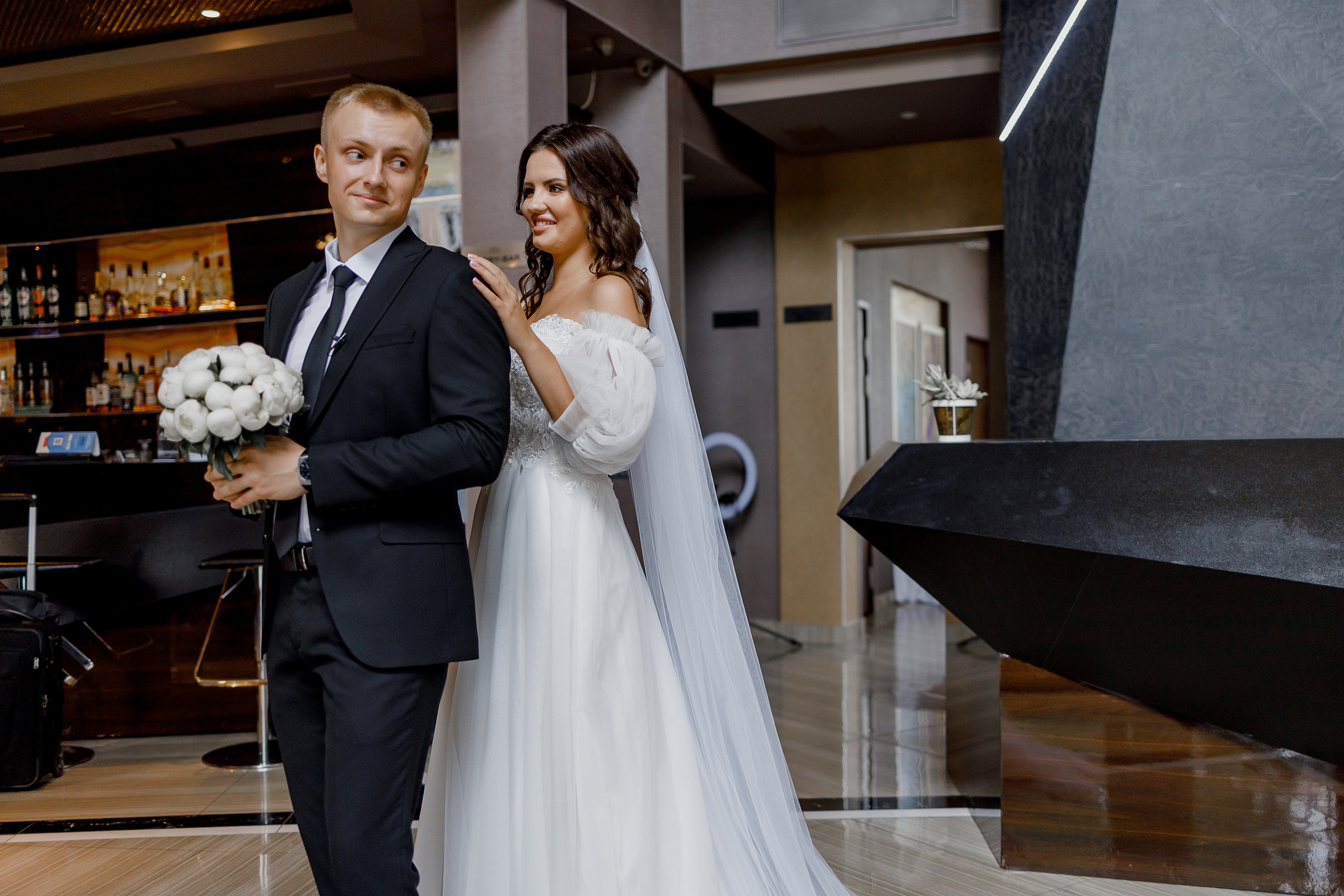 Красивая свадебная церемония в шикарном отеле. Олег Сверчков | Свадебный фотограф Вологда