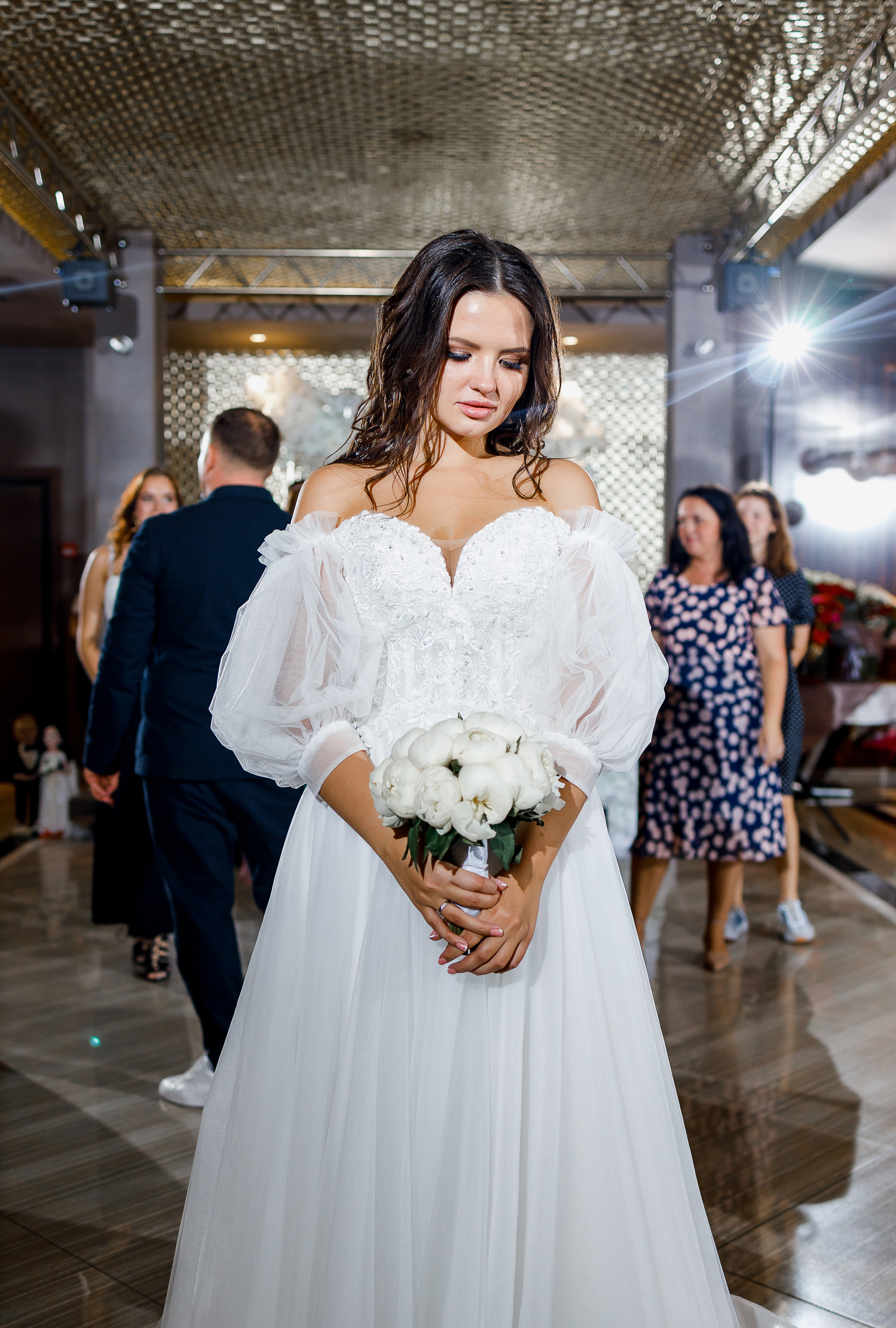 Красивая свадебная церемония в шикарном отеле. Олег Сверчков | Свадебный фотограф Вологда