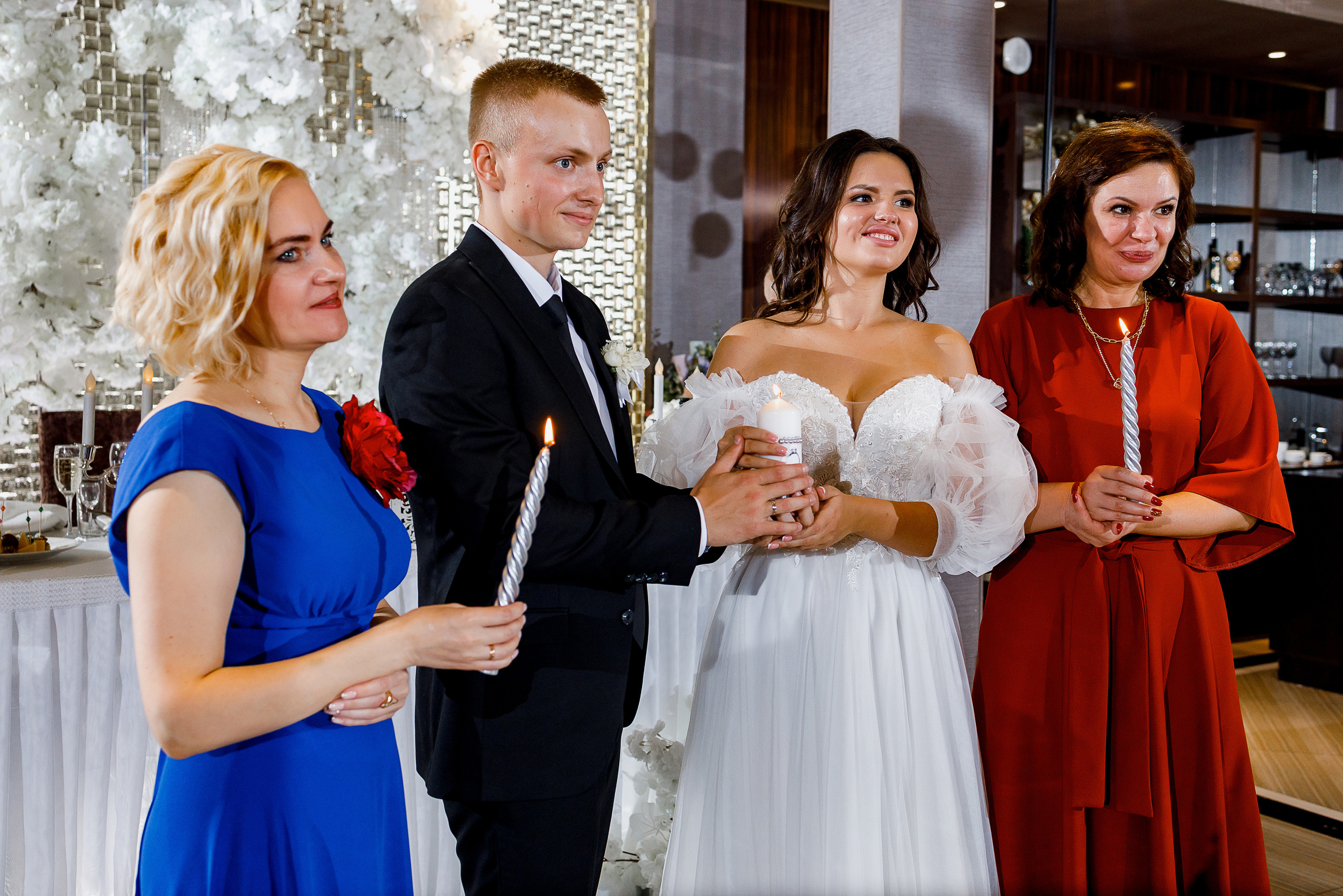 Красивая свадебная церемония в шикарном отеле. Олег Сверчков | Свадебный фотограф Вологда